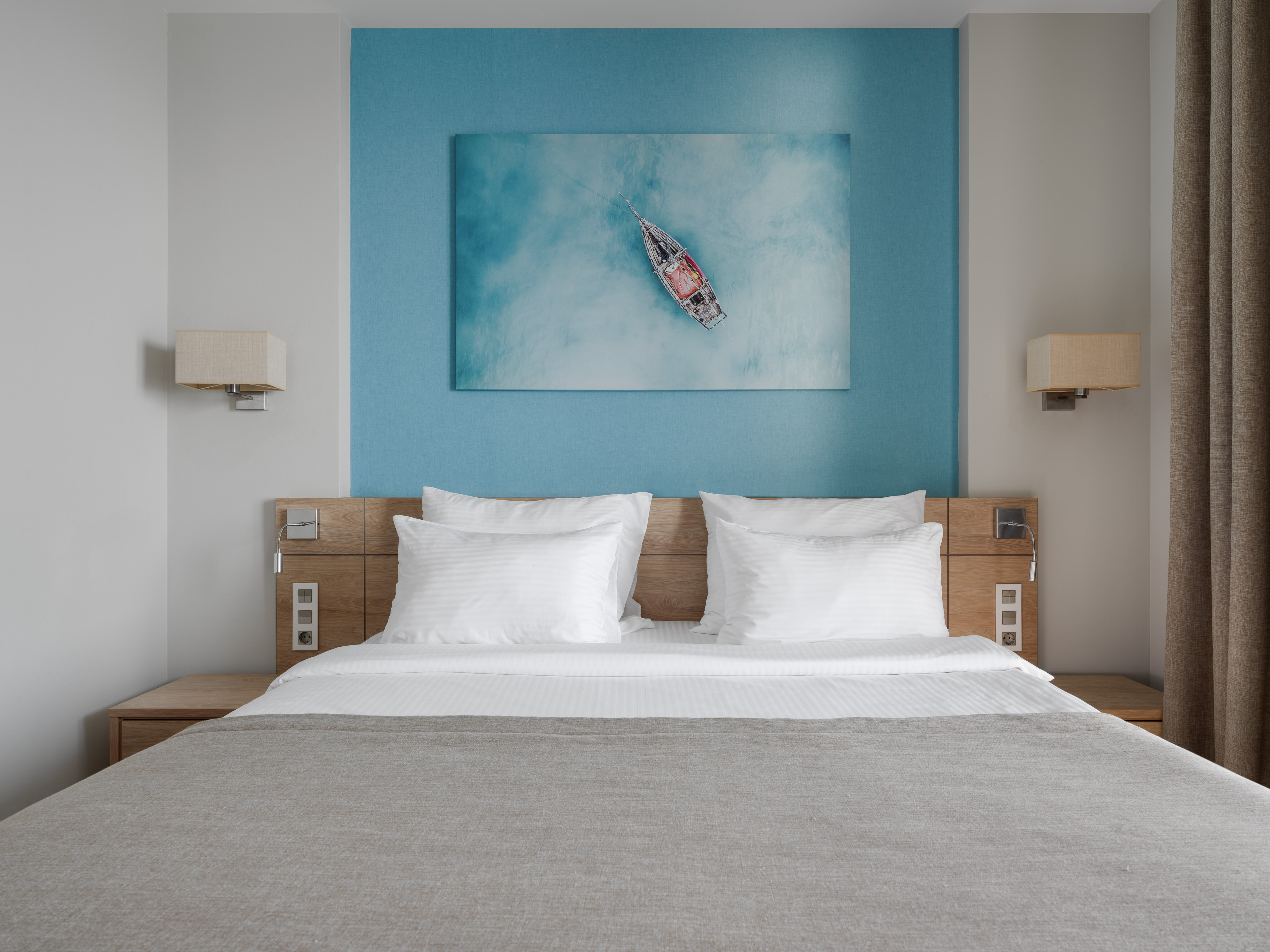 Люкс 2х комнатный с 1спальней, балкон, вид на море