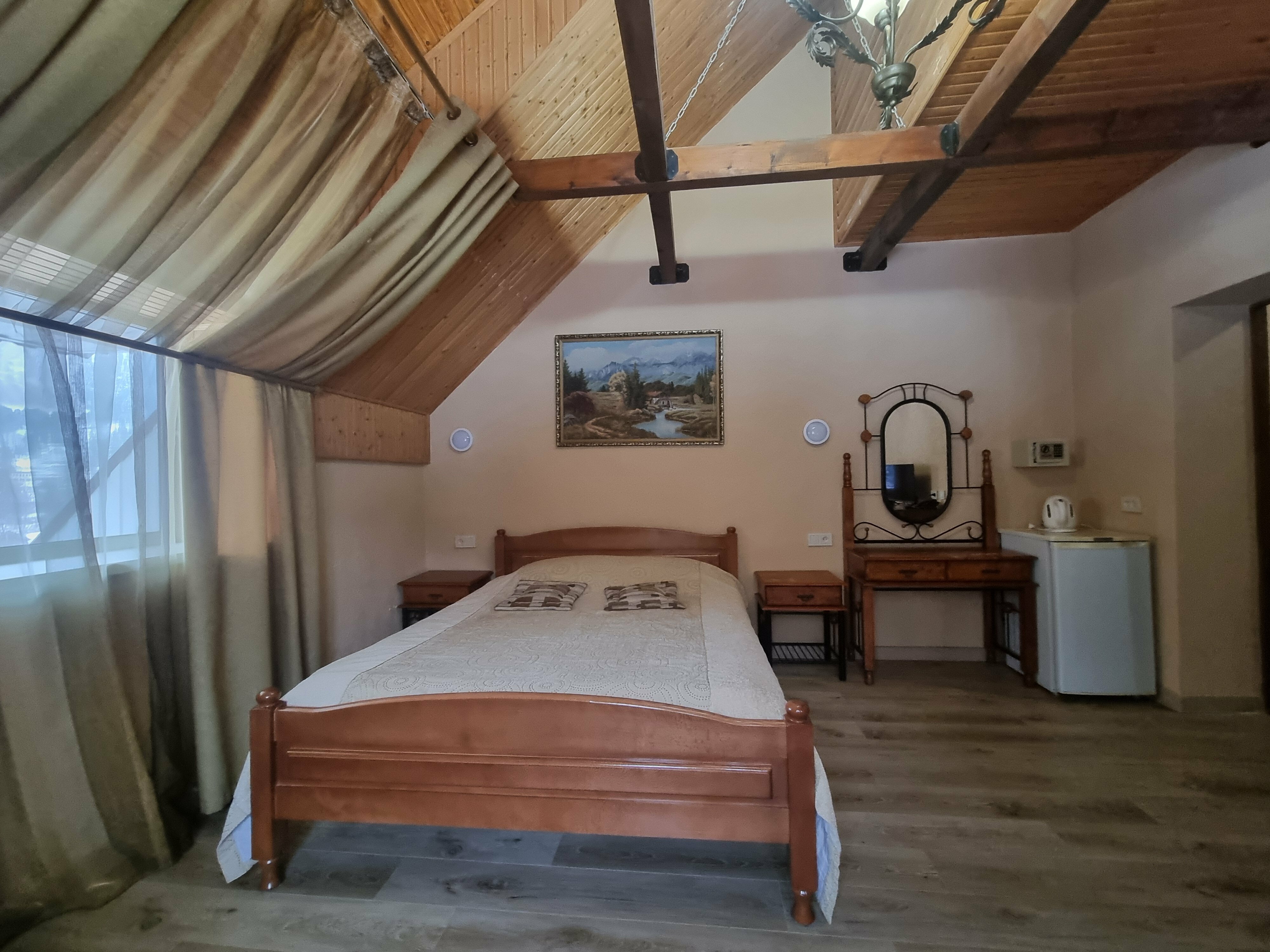 Двухместный номер с 1 кроватью и видом на горы