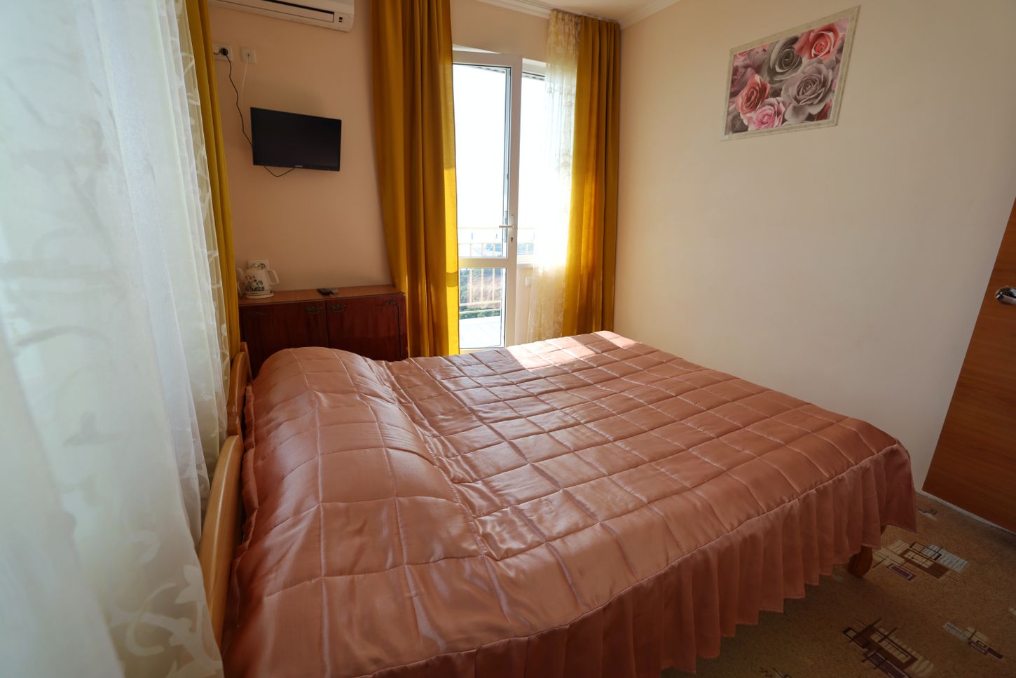 Двухместный номер с балконом и видом на море