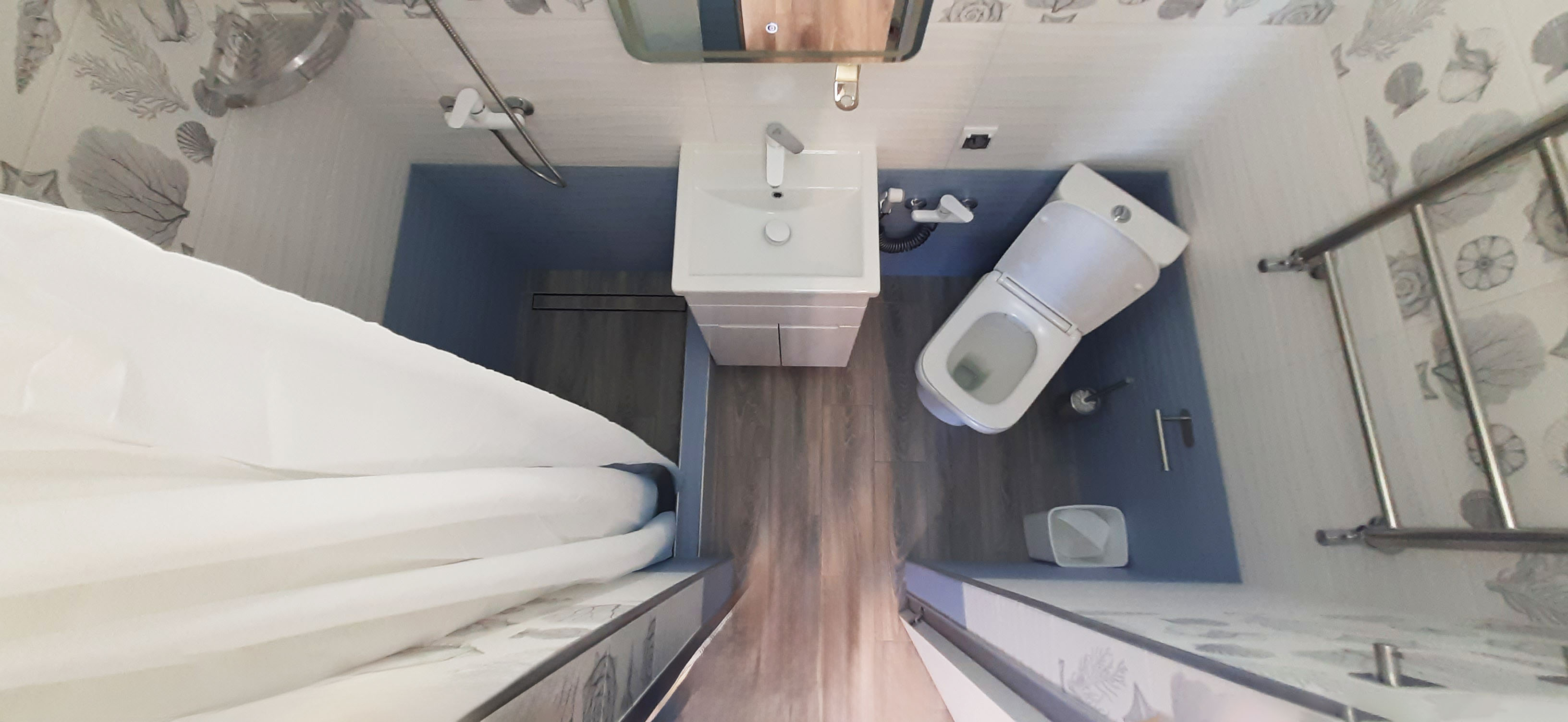 Двухместный номер с доп. местом без балкона с видом на море