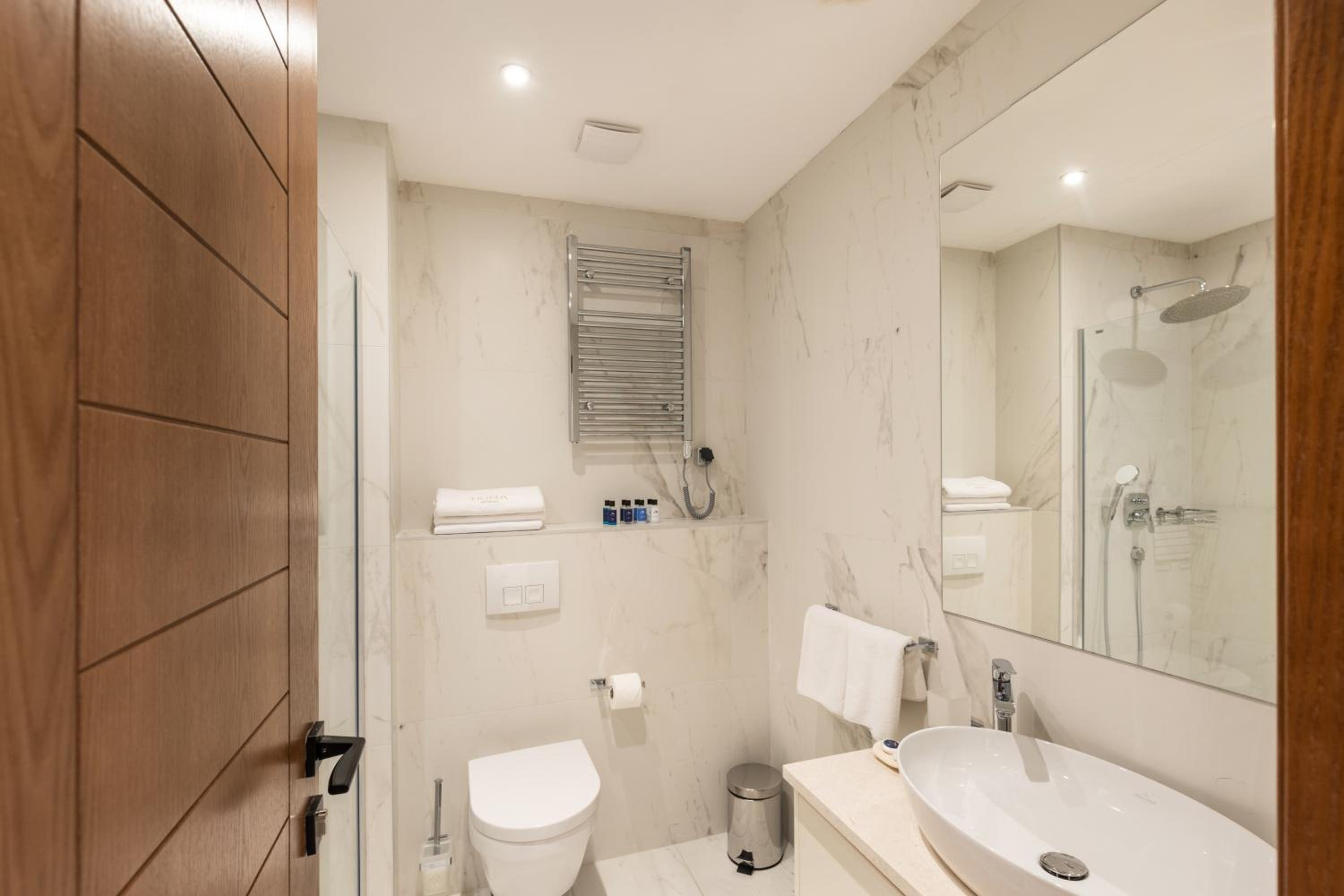 Three Bedroom Villa - Beach Front