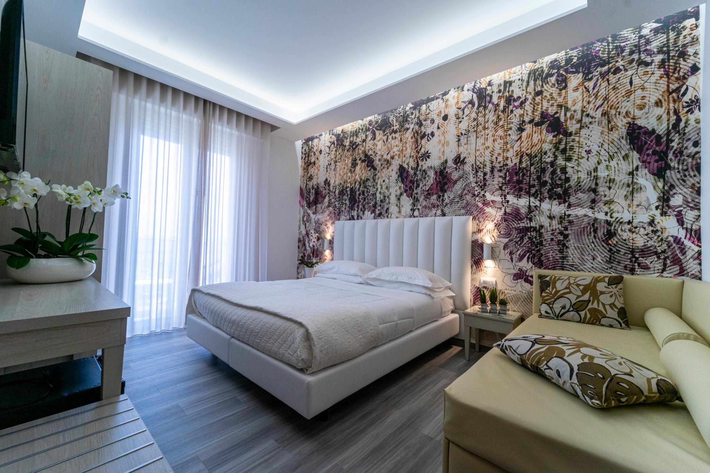 Deluxe Triple Room with Sea View