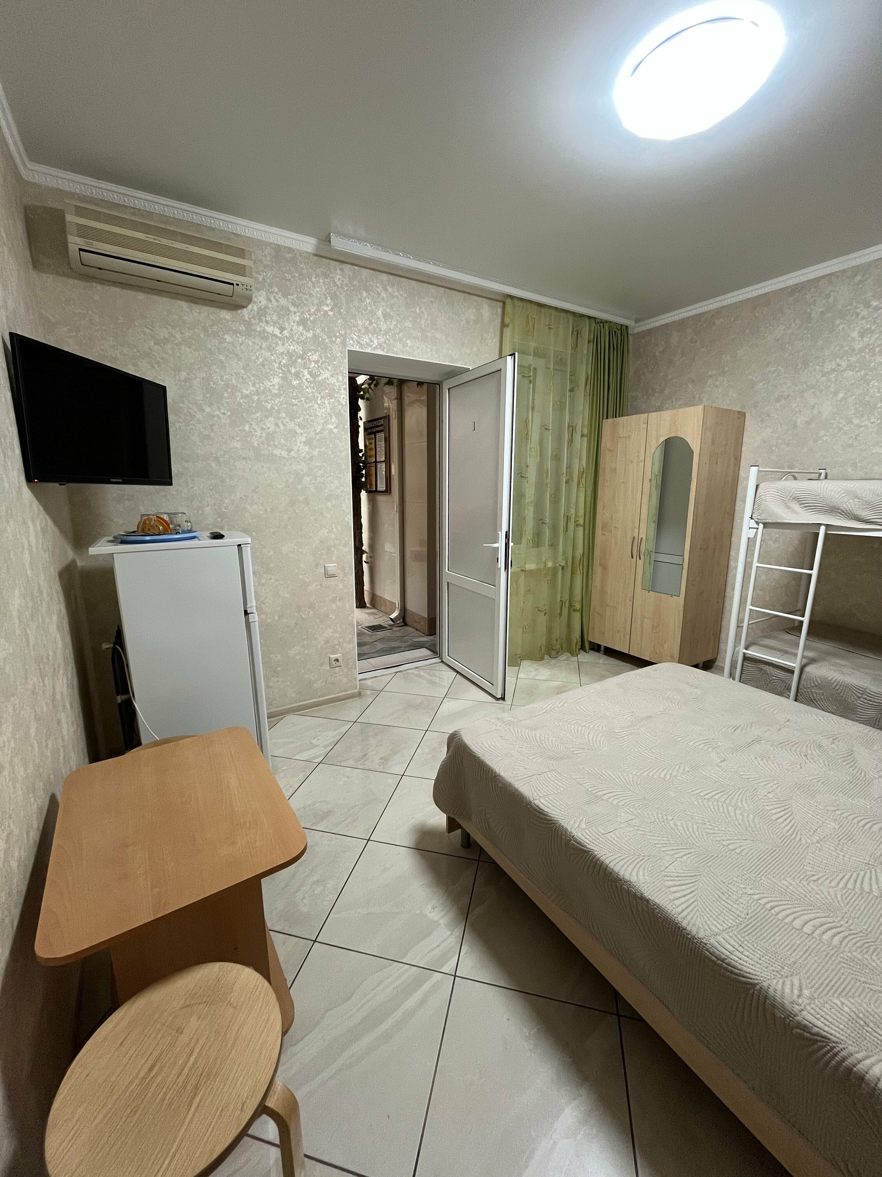 Семейный номер