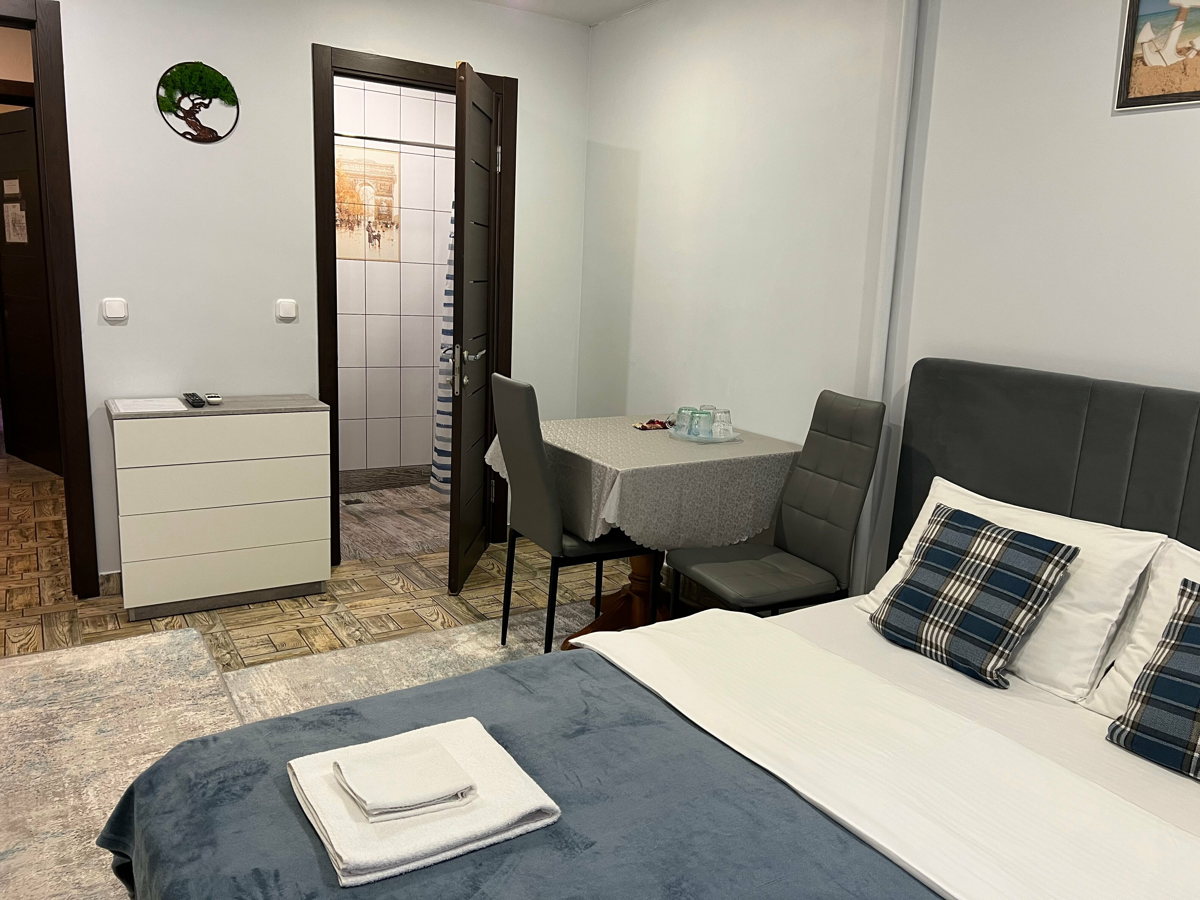 2х местный с одной двуспальной кроватью