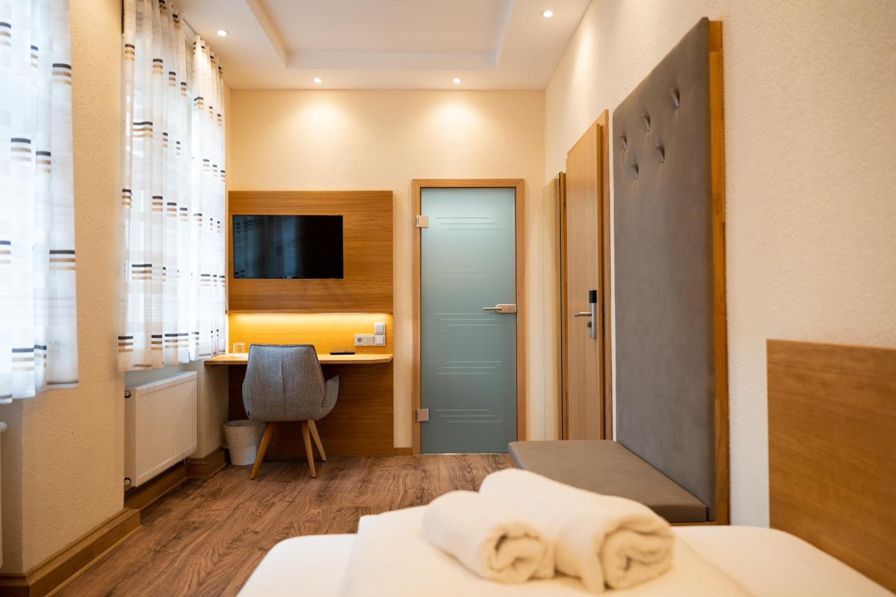 Single Room with Bathroom