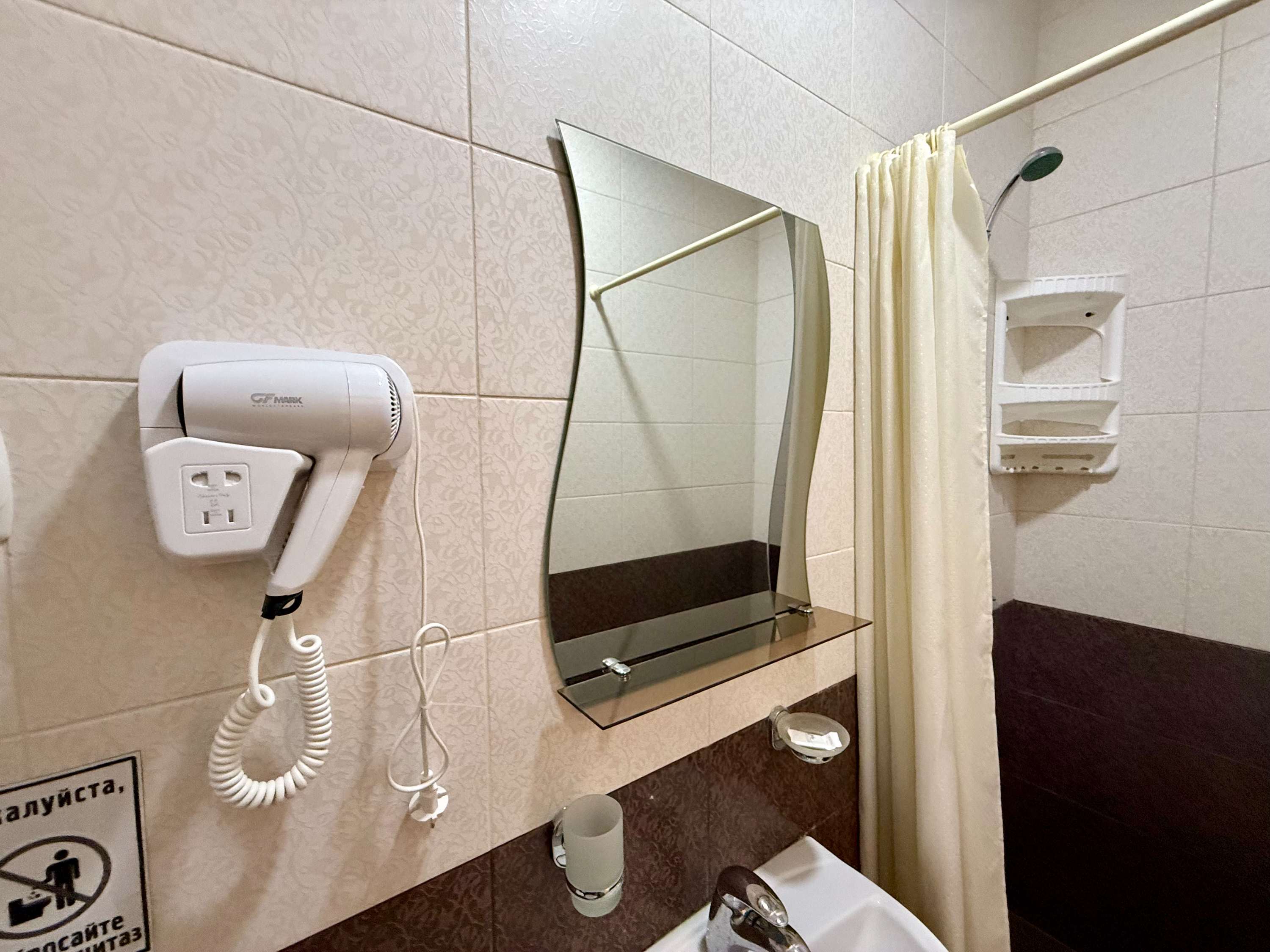 Большой двухместный номер с 1 кроватью