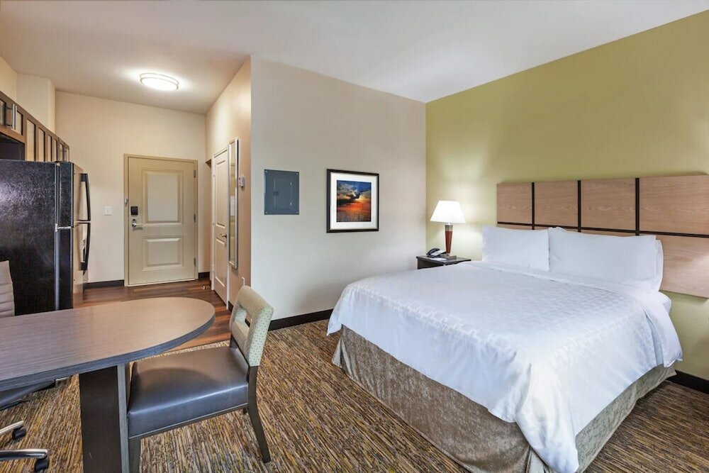 Studio Suite, 1 King Bed, Accessible (Mobility Tub)