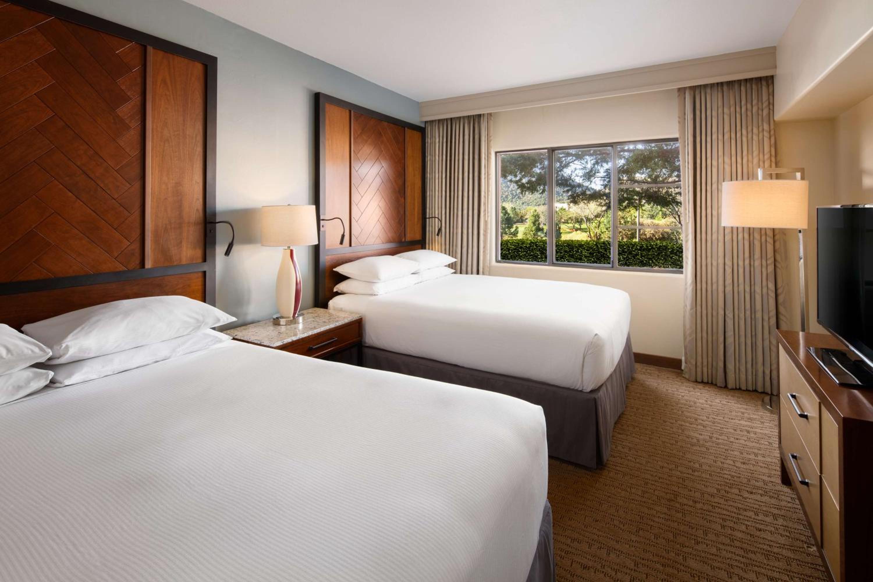 Double Queen Suite with Balcony