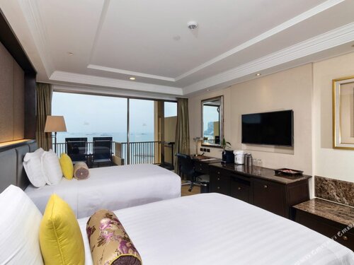 Club Twin Room в Dusit Thani Pattaya