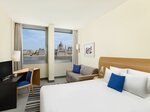 Executive Room With View To The Parliament в Novotel Budapest Danube
