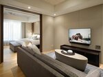 One Bedroom Deluxe Twin Room в Ascott Marunouchi Tokyo