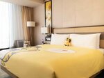 Beibei Family Deluxe River View Double Bed Room в Shangri-La Songbei, Harbin