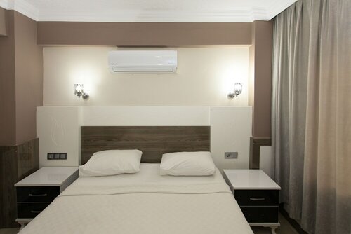 Стандартный двухместный номер с 1 или 2 кроватями в Green Peace Hotel