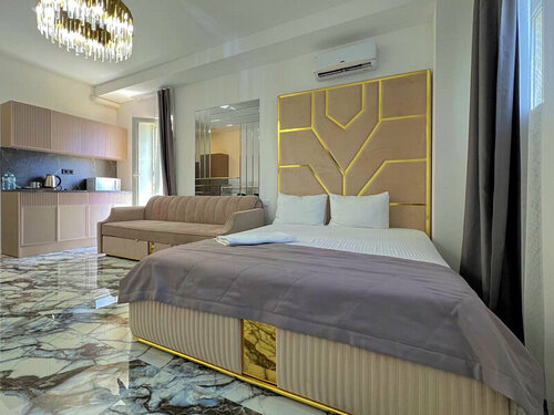 Студия с собственной террасой