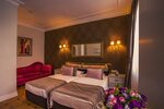 Улучшенный двухместный номер с 1 или 2 кроватями в Avicenna Hotel