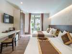 Premium Deluxe Family Room в Minh Chien Hotel