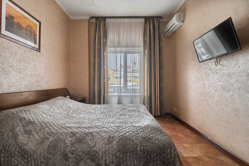 Большой двухместный номер с 1 кроватью