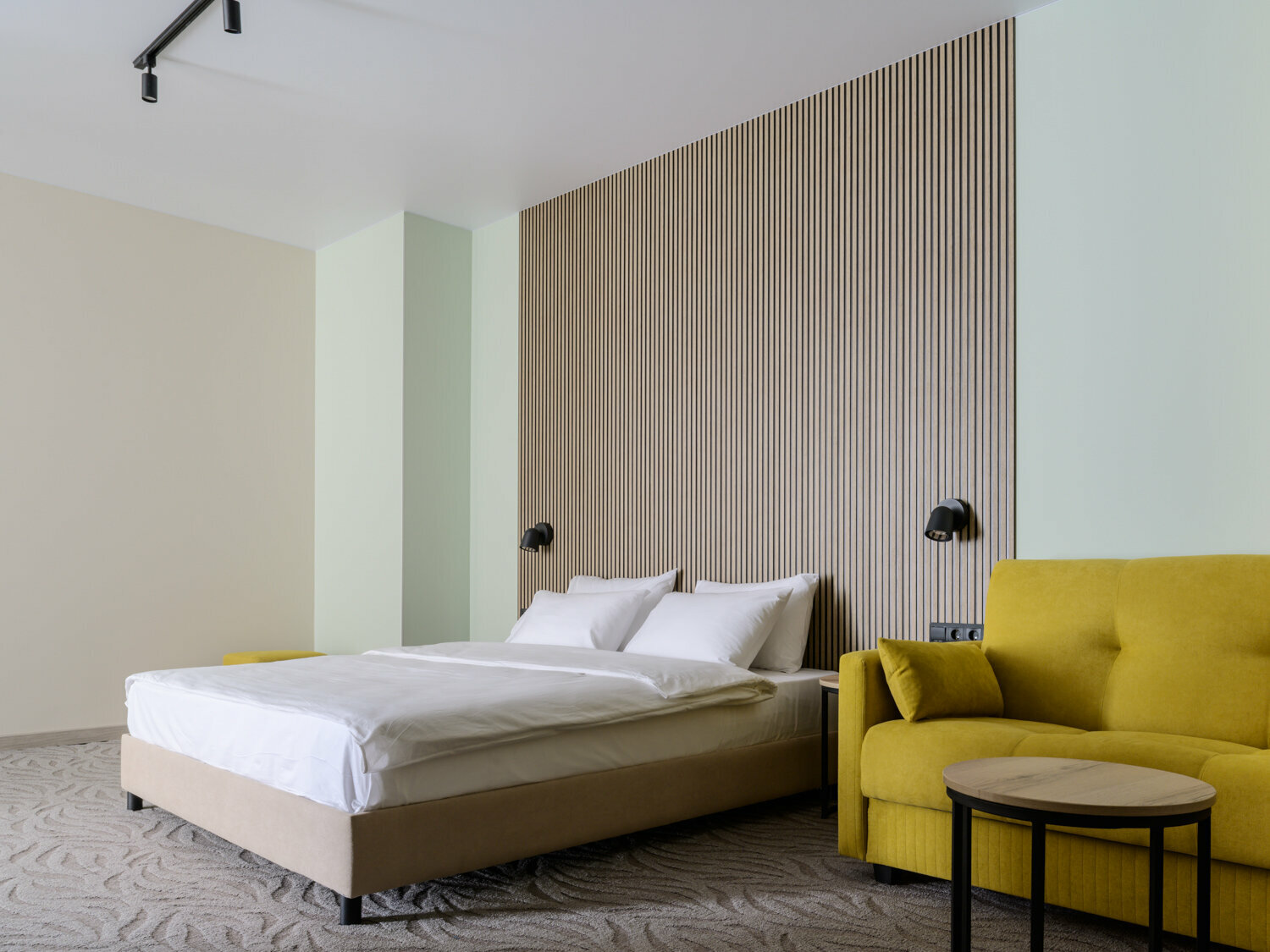 Улучшенный двухместный номер с 1 кроватью