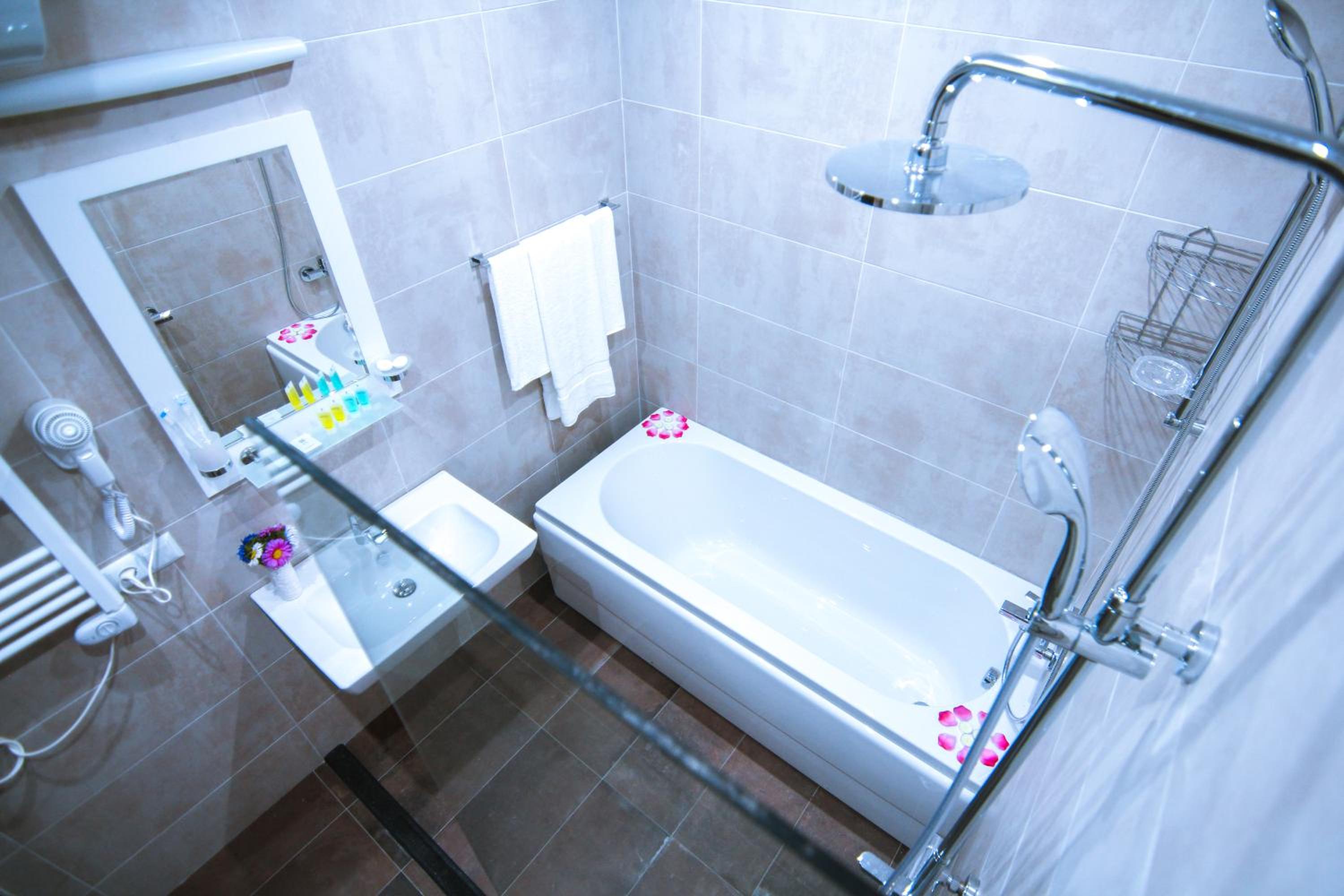 Deluxe Suite with Sea View