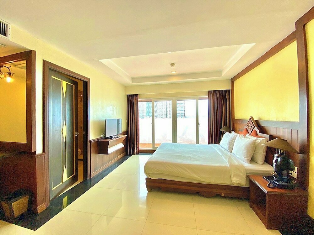 Heritage Deluxe Sky Beach Double