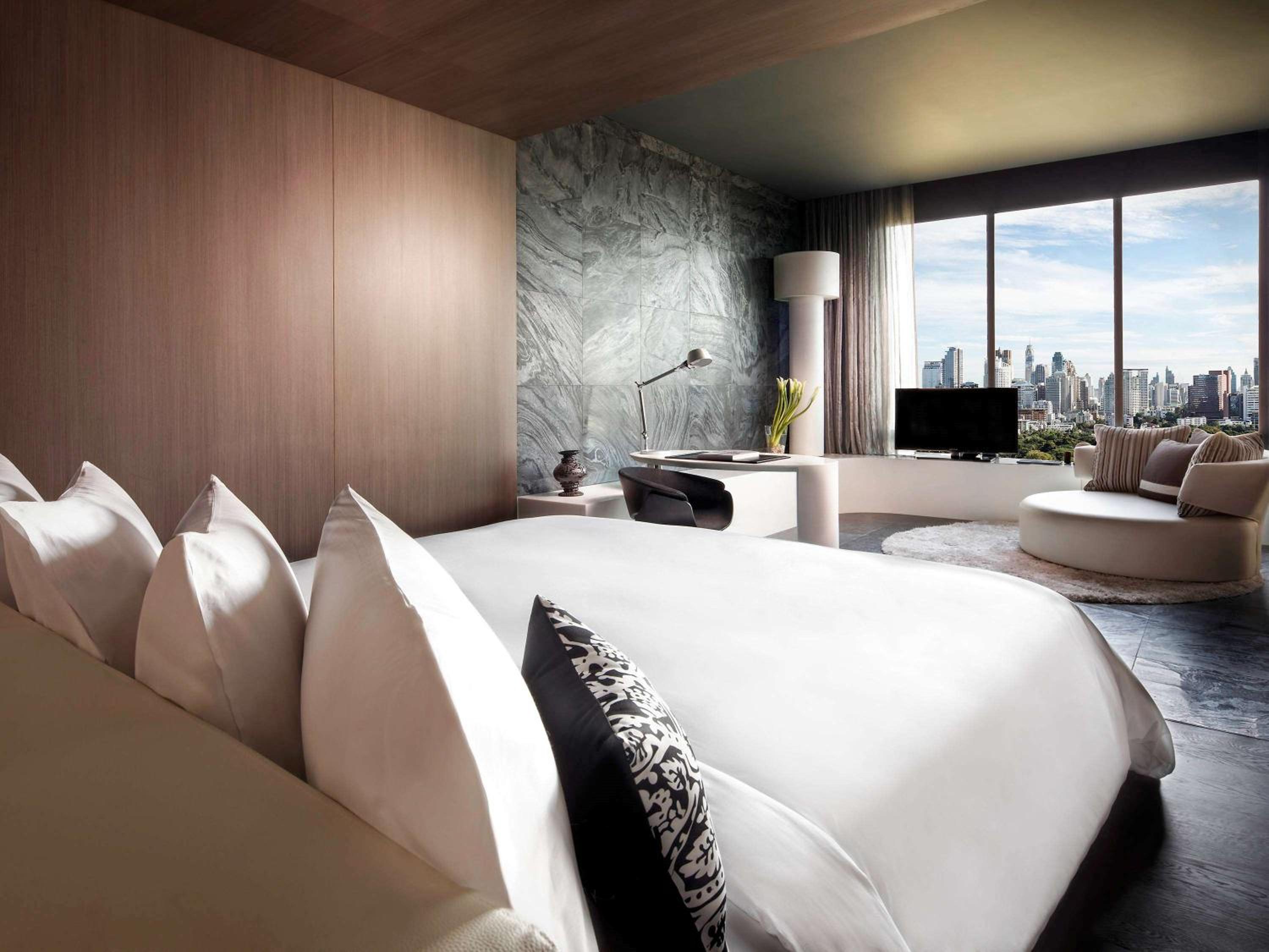 SO VIP Duplex Suite Panoramic City and Lumpini  Park View - Club Signature Benefits