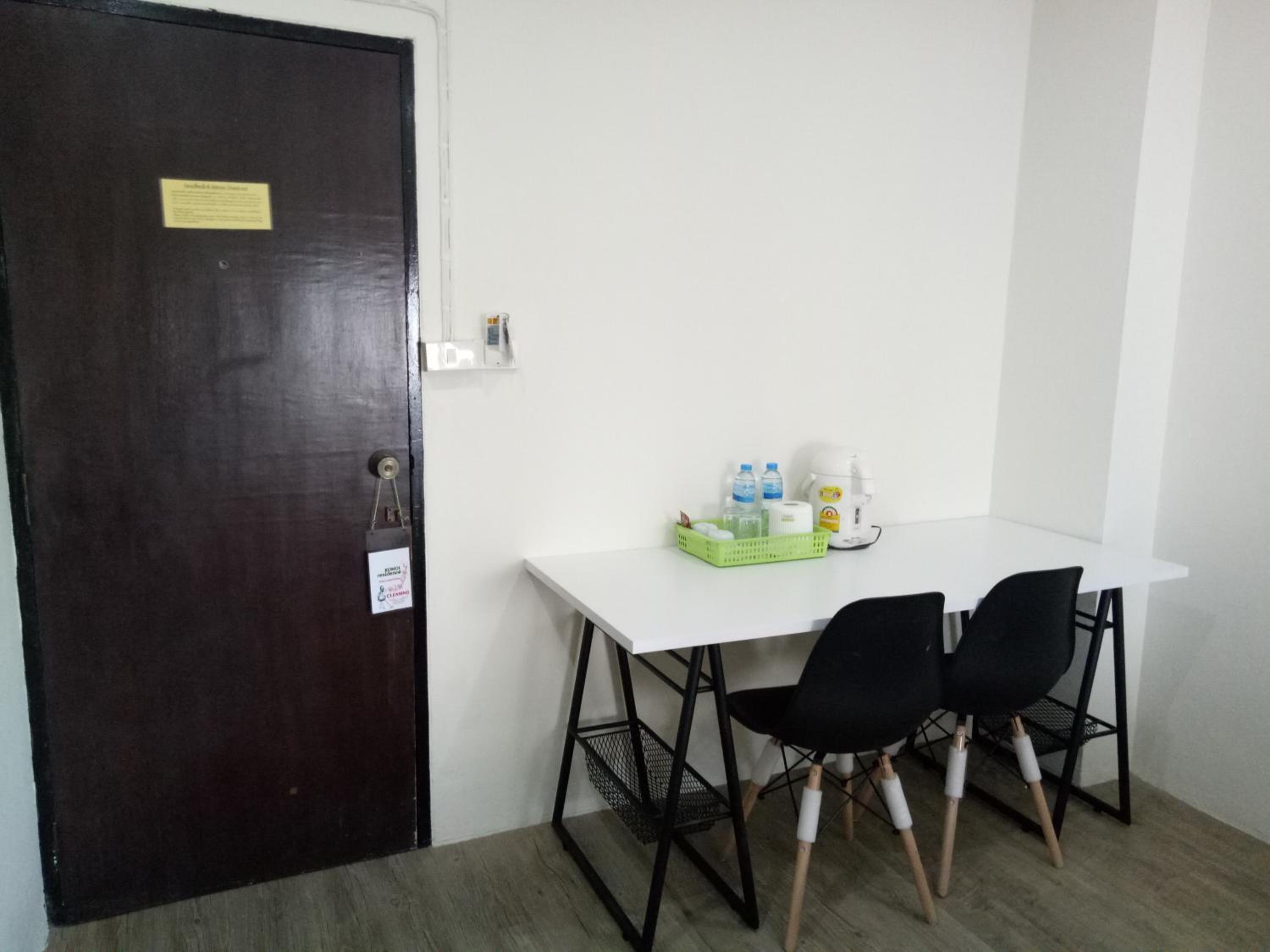 Superior Twin Room with Balcony