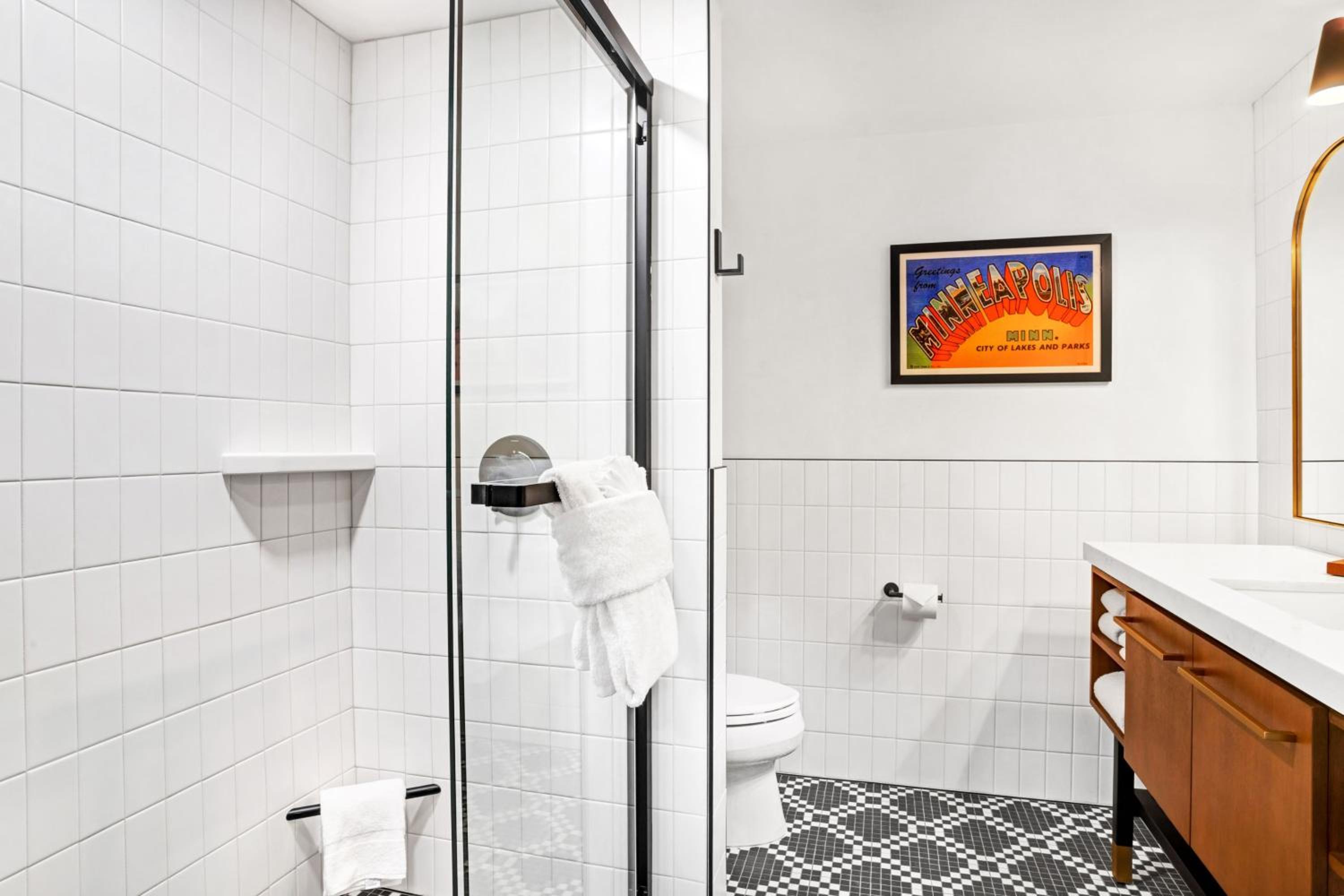 2 Queen Standard Room City View