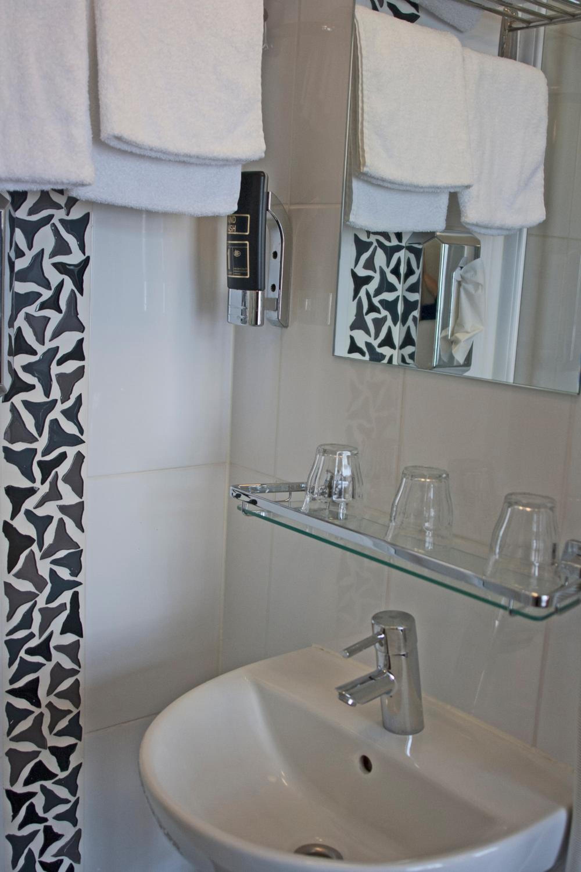 Budget Double Room - Souterain 