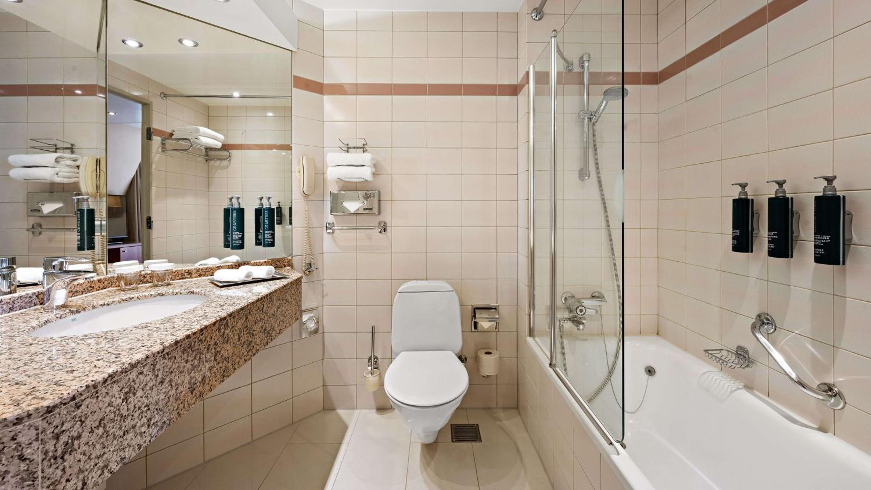 Executive Queen Room