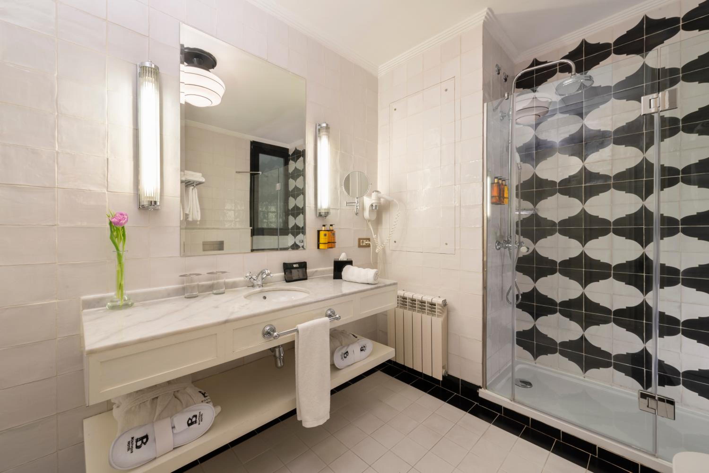 Basic Double Room