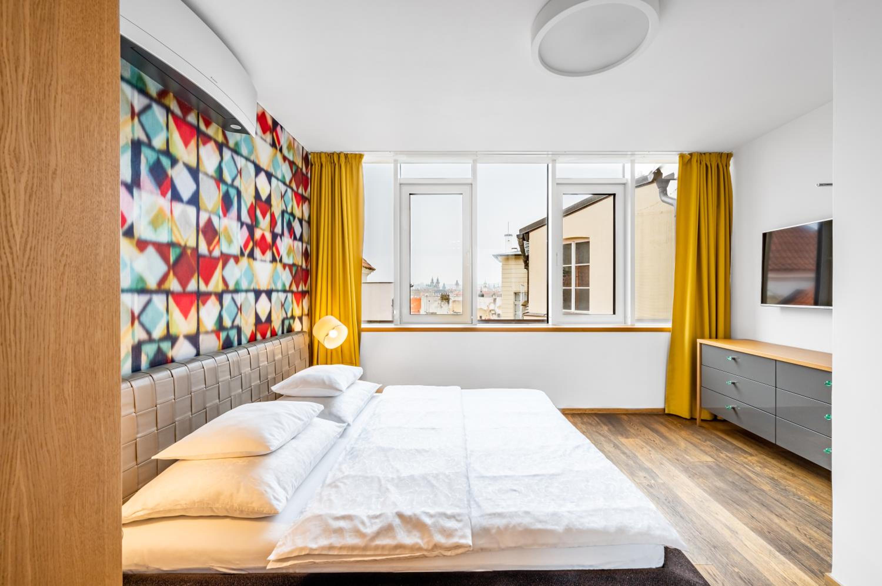 Penthouse Apartment (4 Adults)