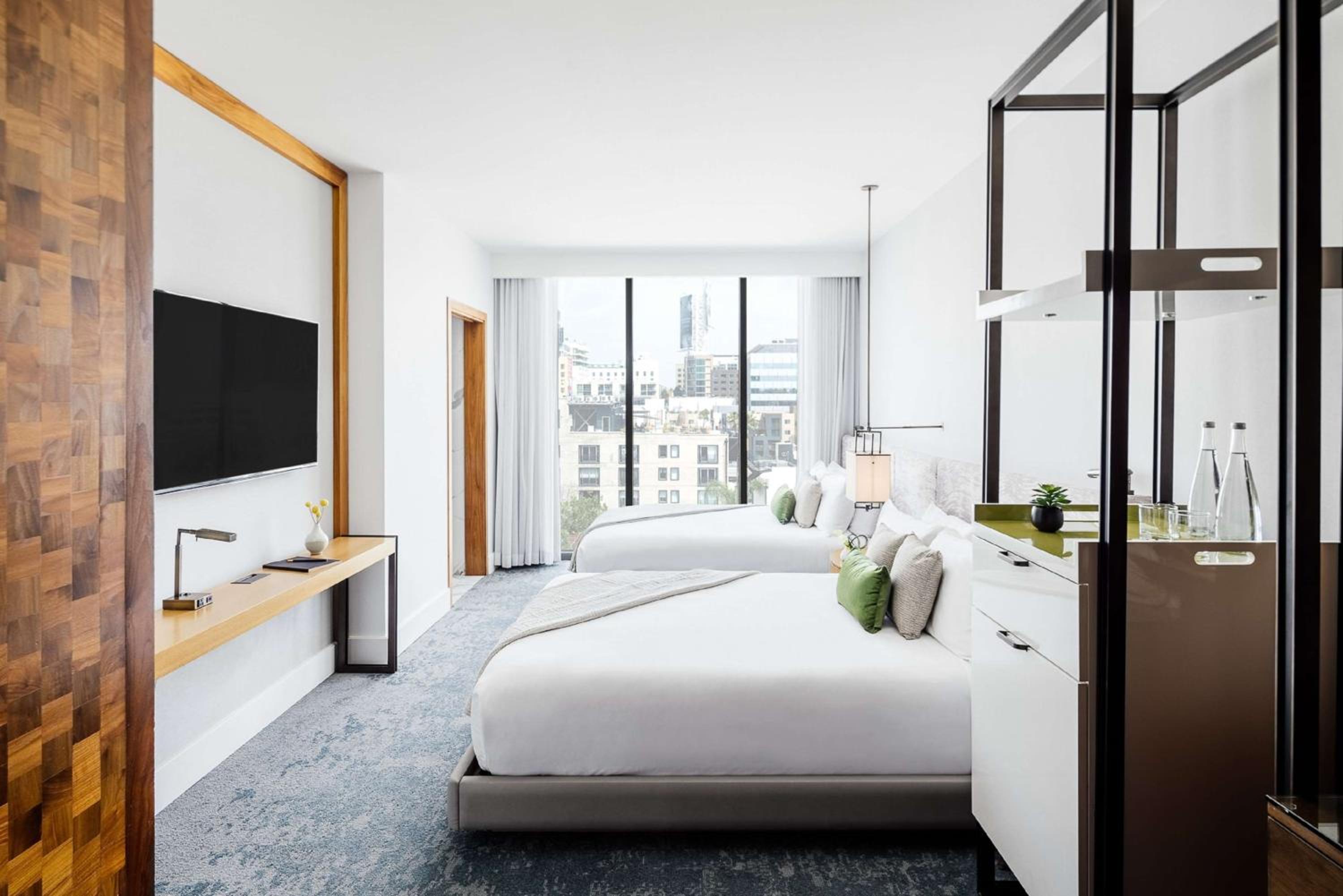 Queen Room with Two Queen Beds - Bronze