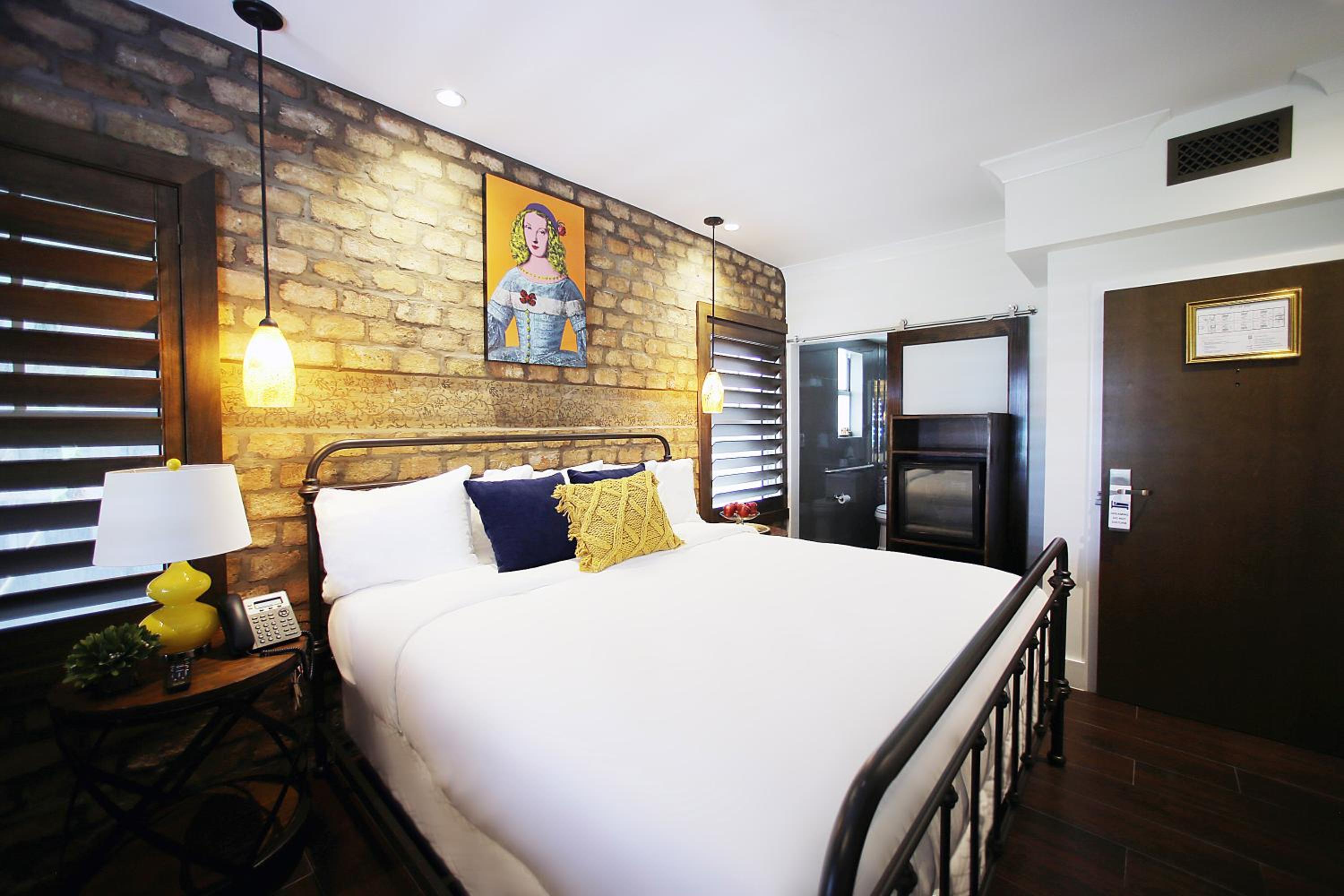 Deluxe King Room with Ocean View