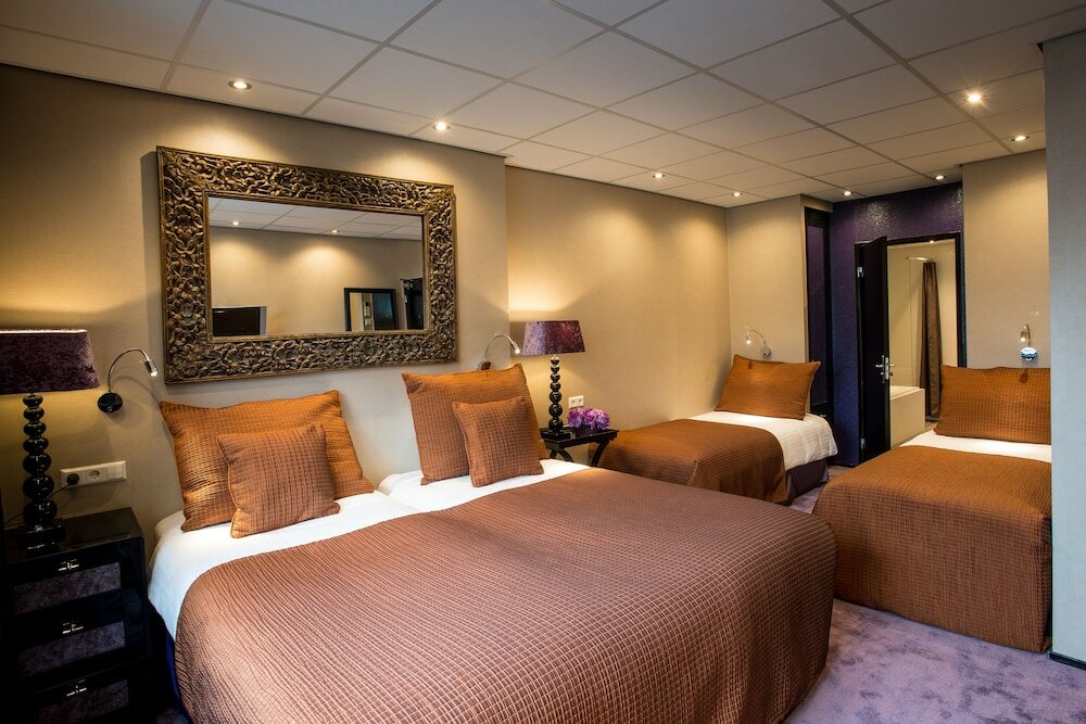 Comfort Triple Room, 1 Bedroom, Courtyard View