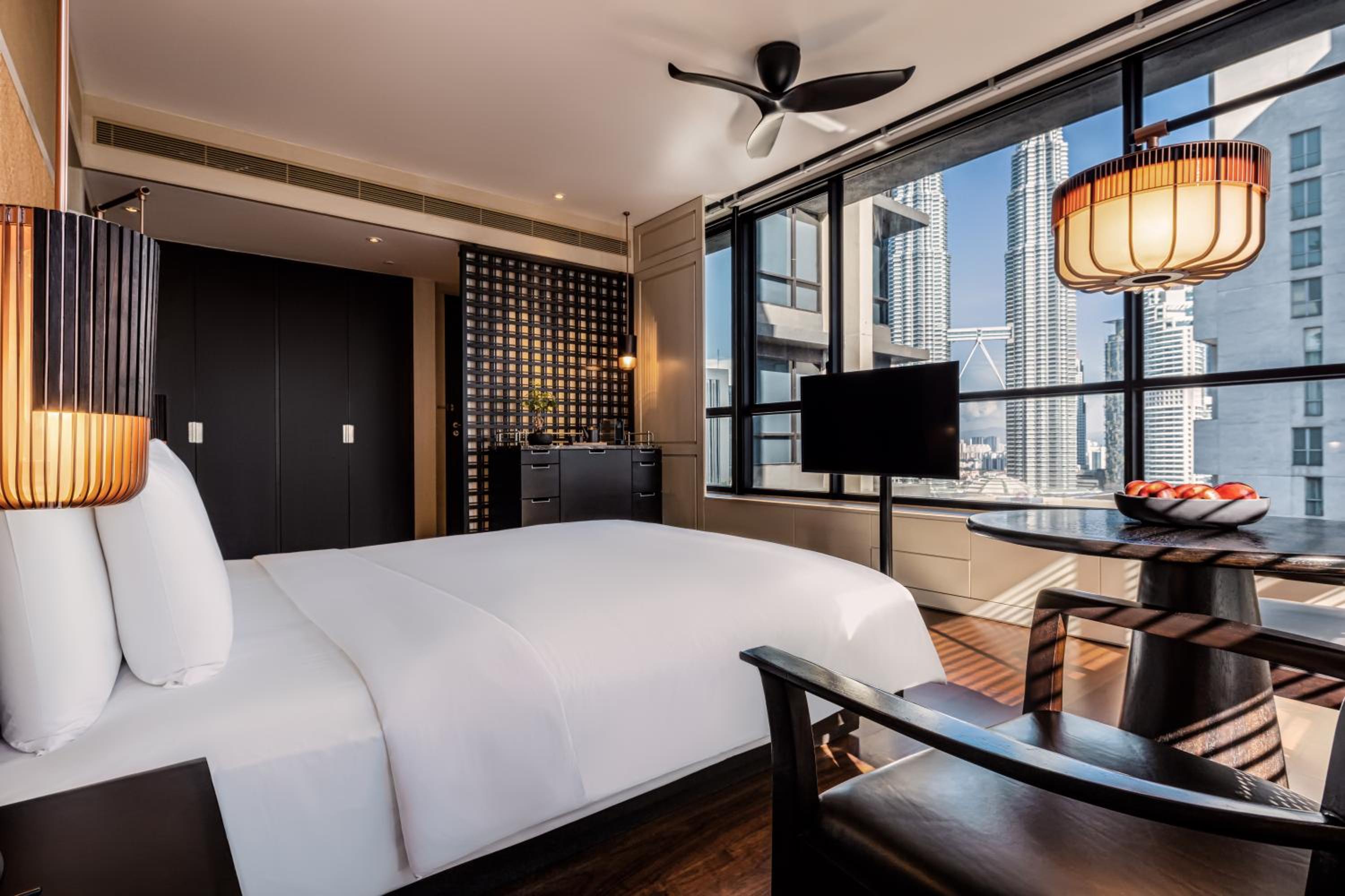 Corner Studio Twin Tower View