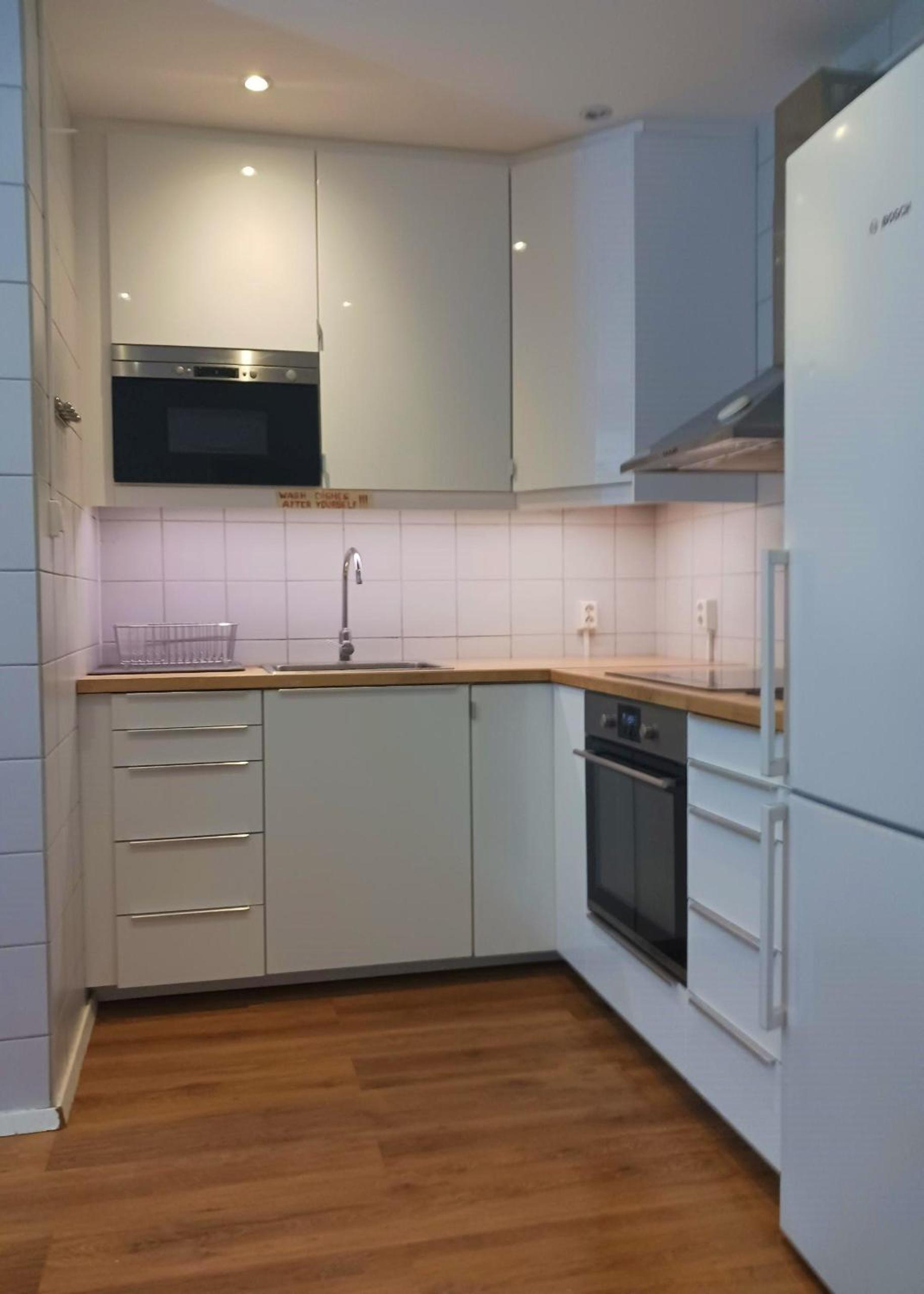 Budget Twin Room - Ground Floor