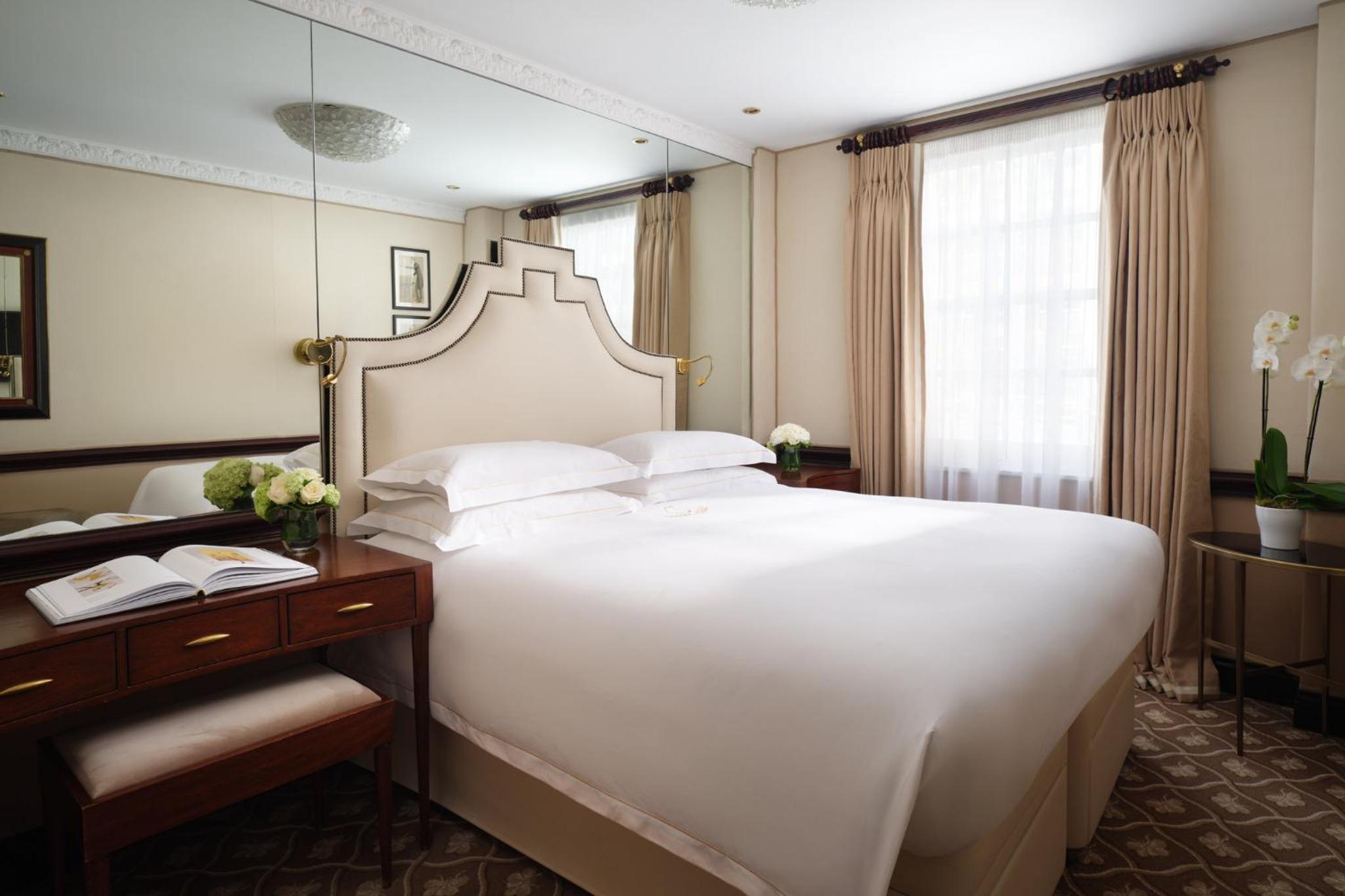 Classic Single Room