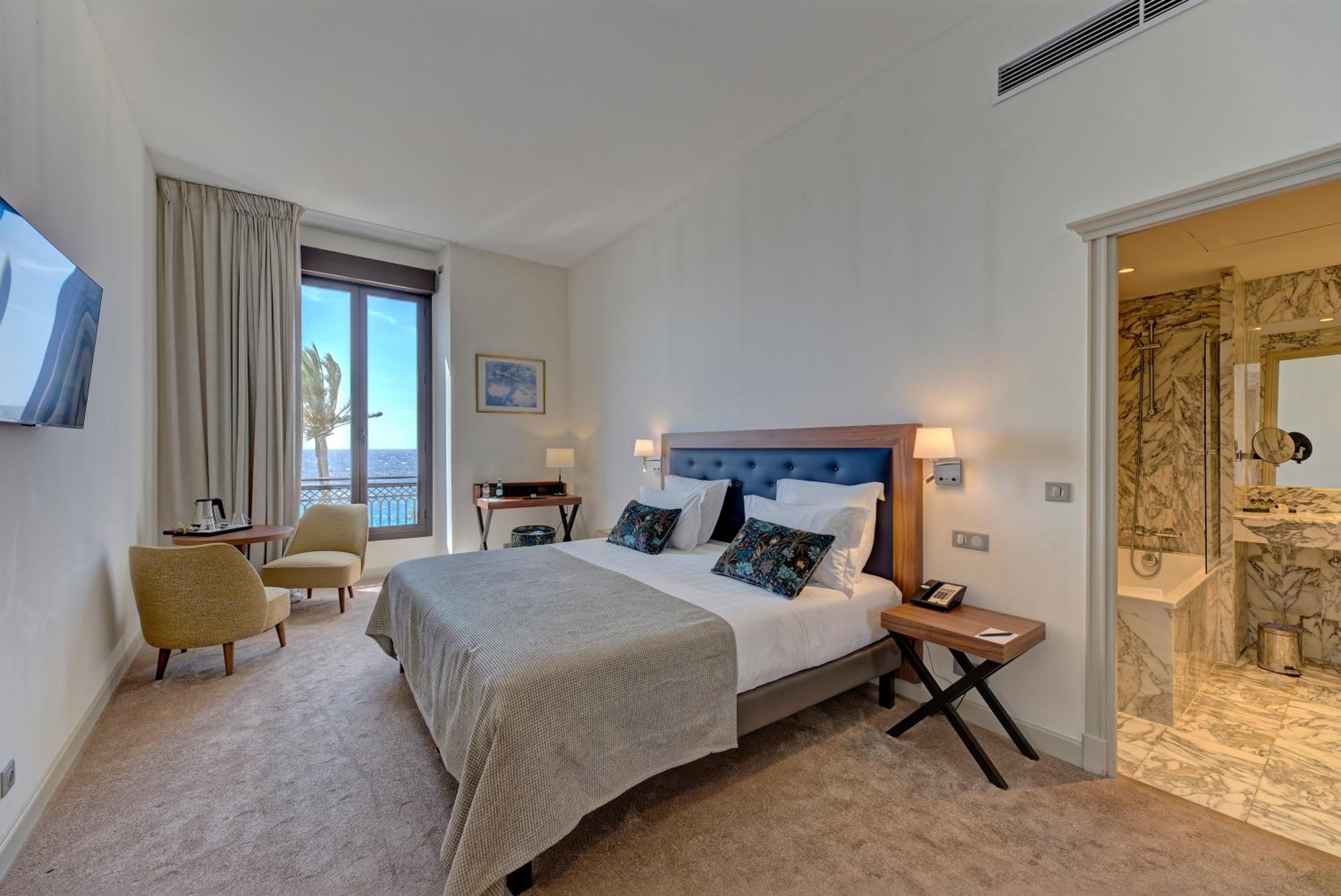 Superior Room with Sea View