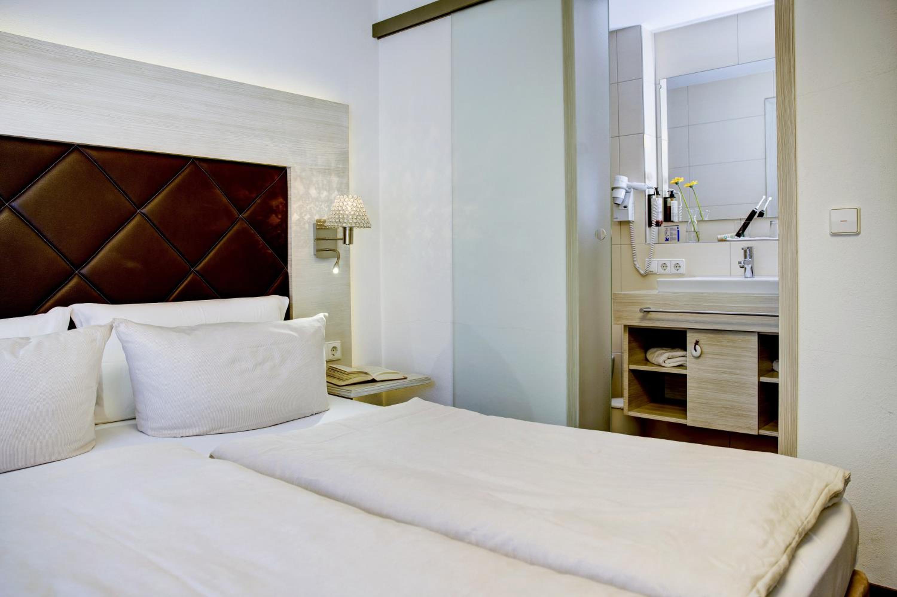 Riverside Double Room Classic