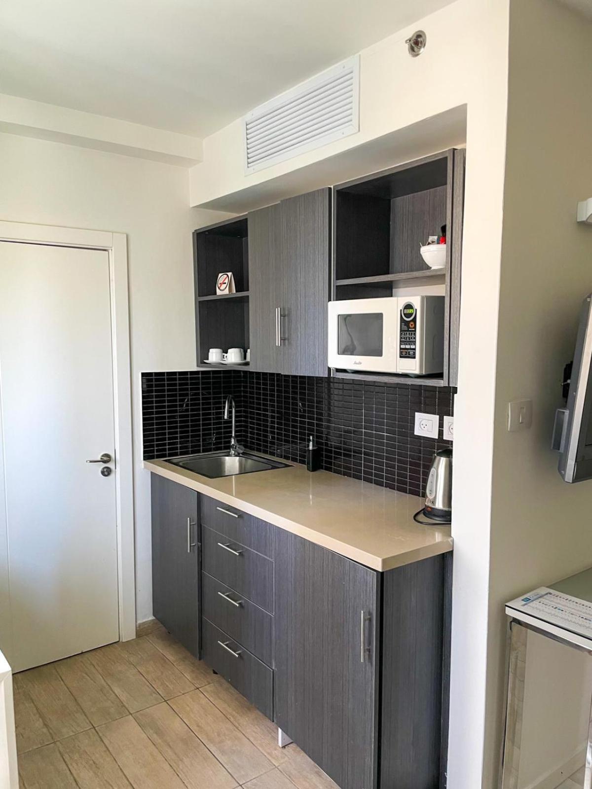 Queen Suite with Sofa Bed