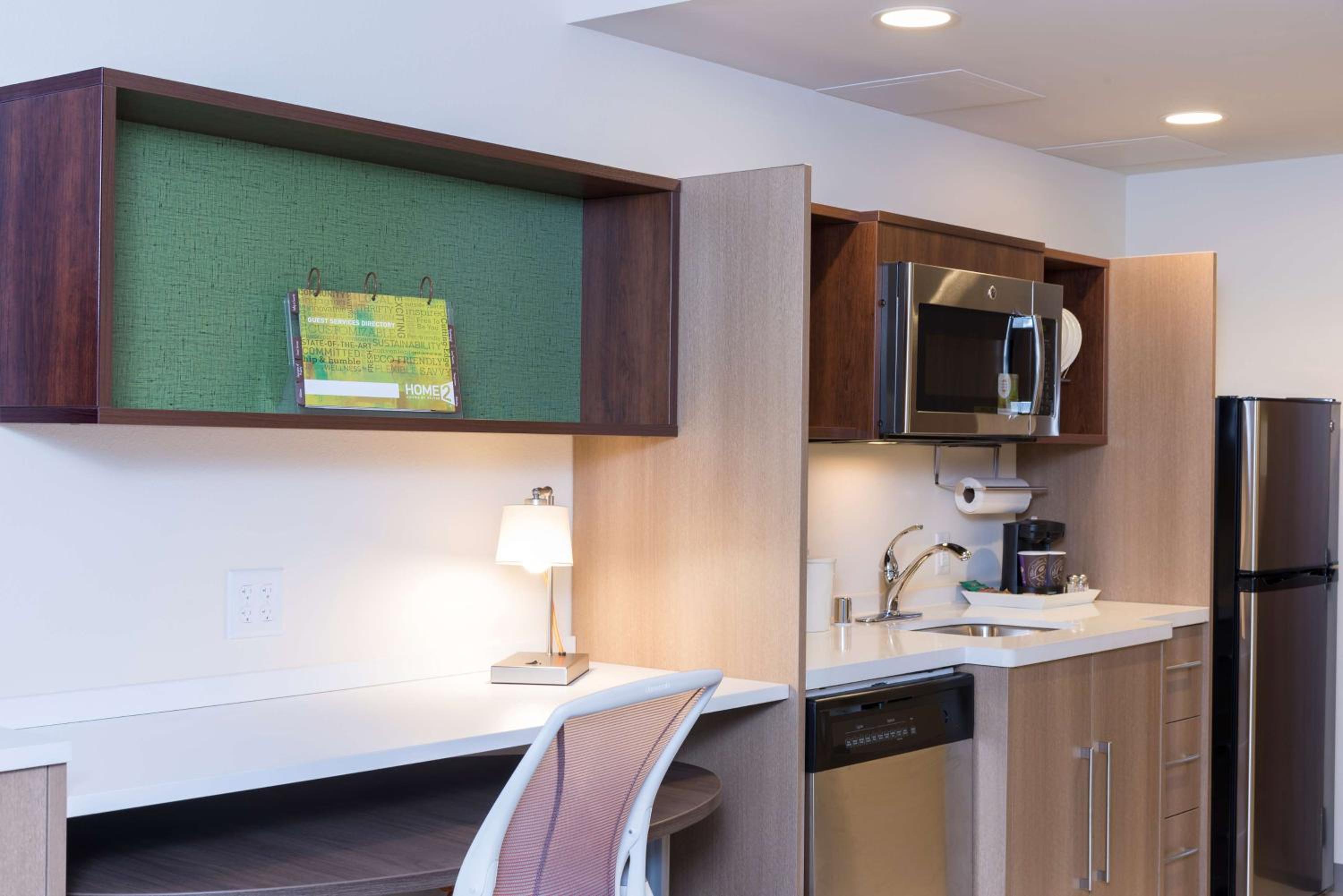 King Studio Suite - Non-Smoking