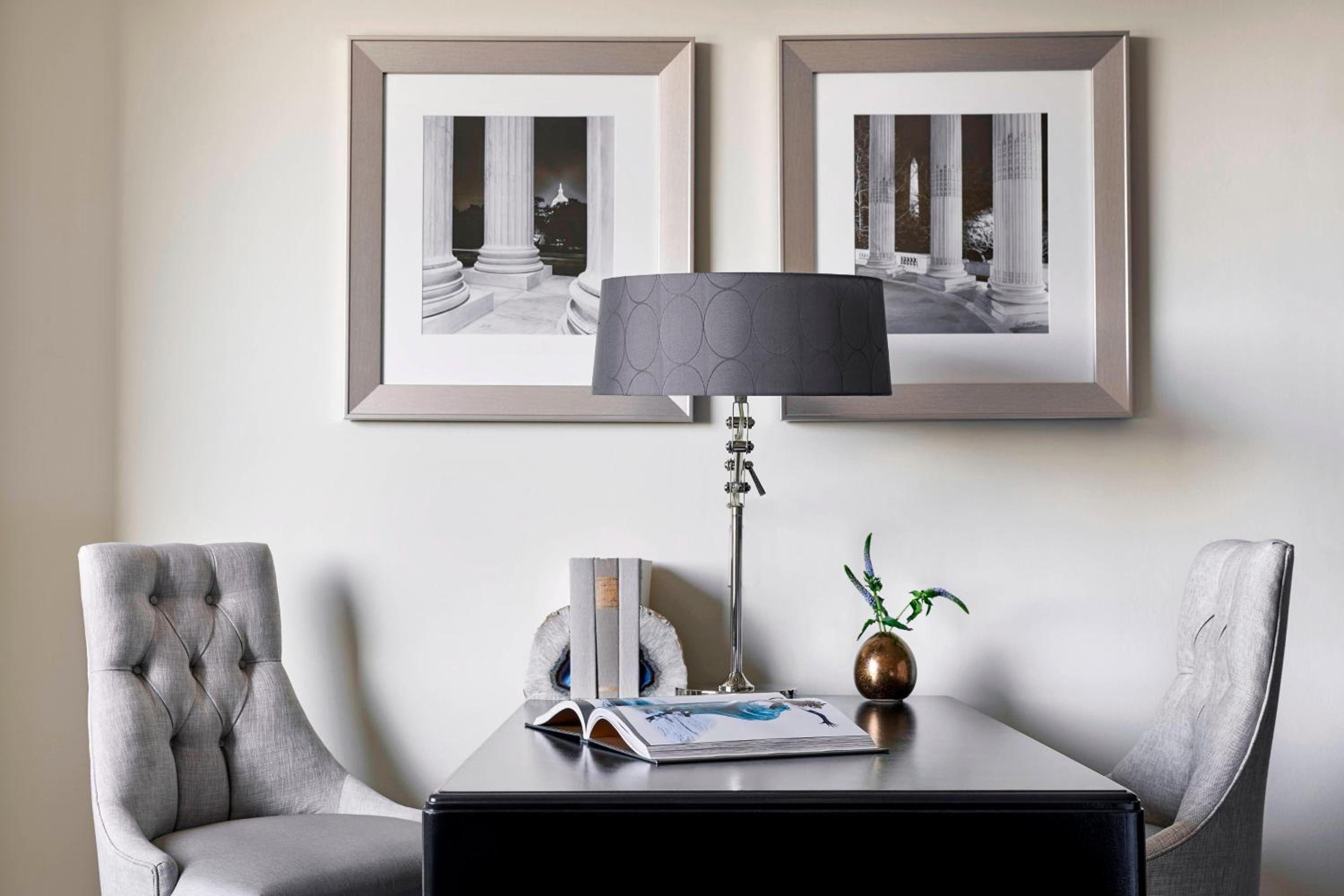 Club lounge access, 1 Bedroom Executive Suite