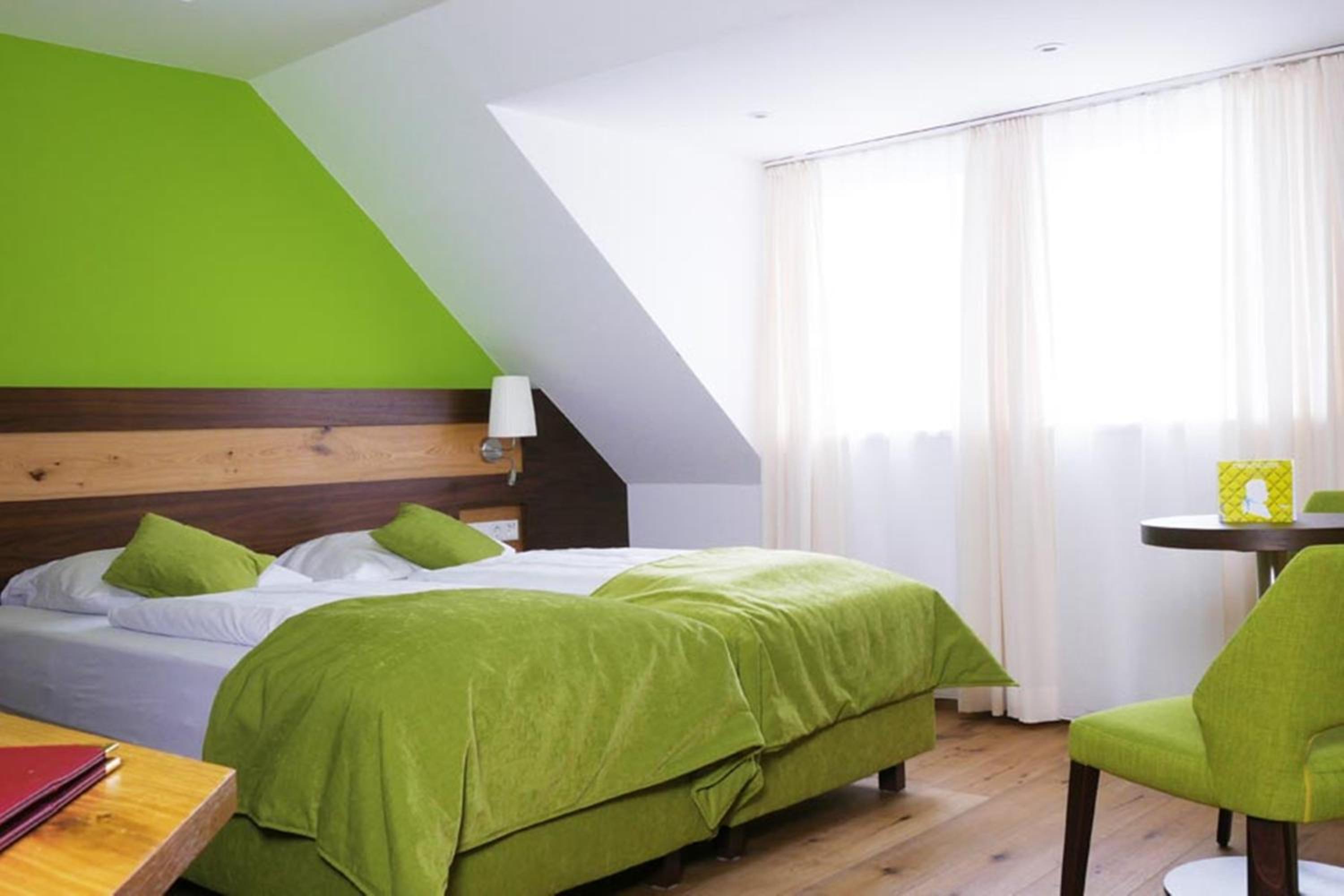 Superior Double Room with Free Underground Parking