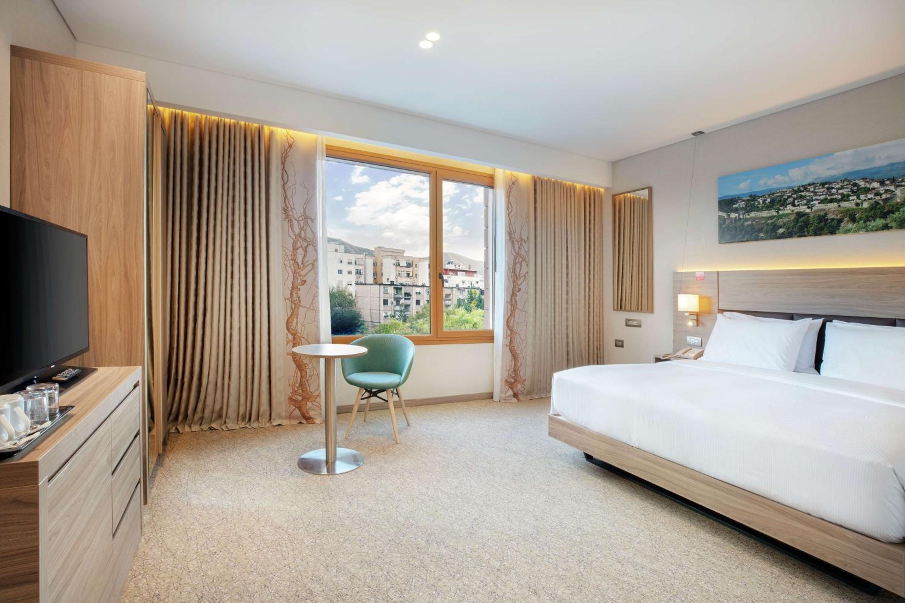 King Room - Mobility Accessible 