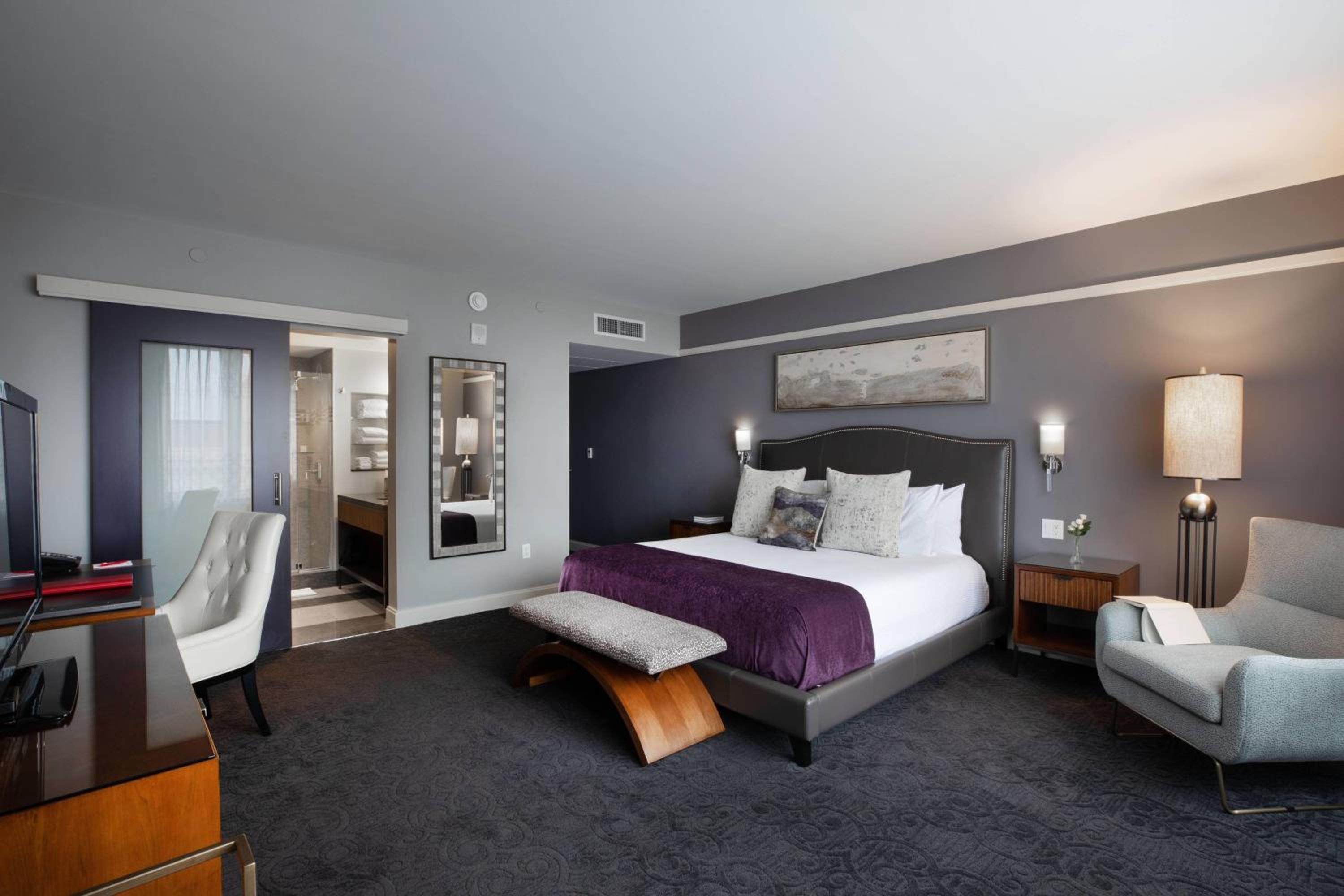 King Room