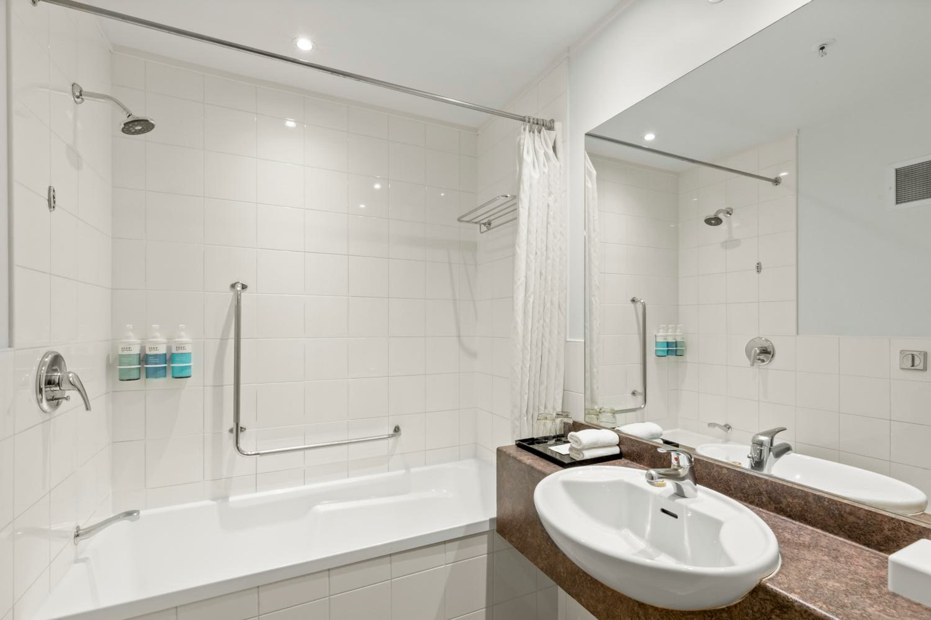 Standard Room with Two Double Beds