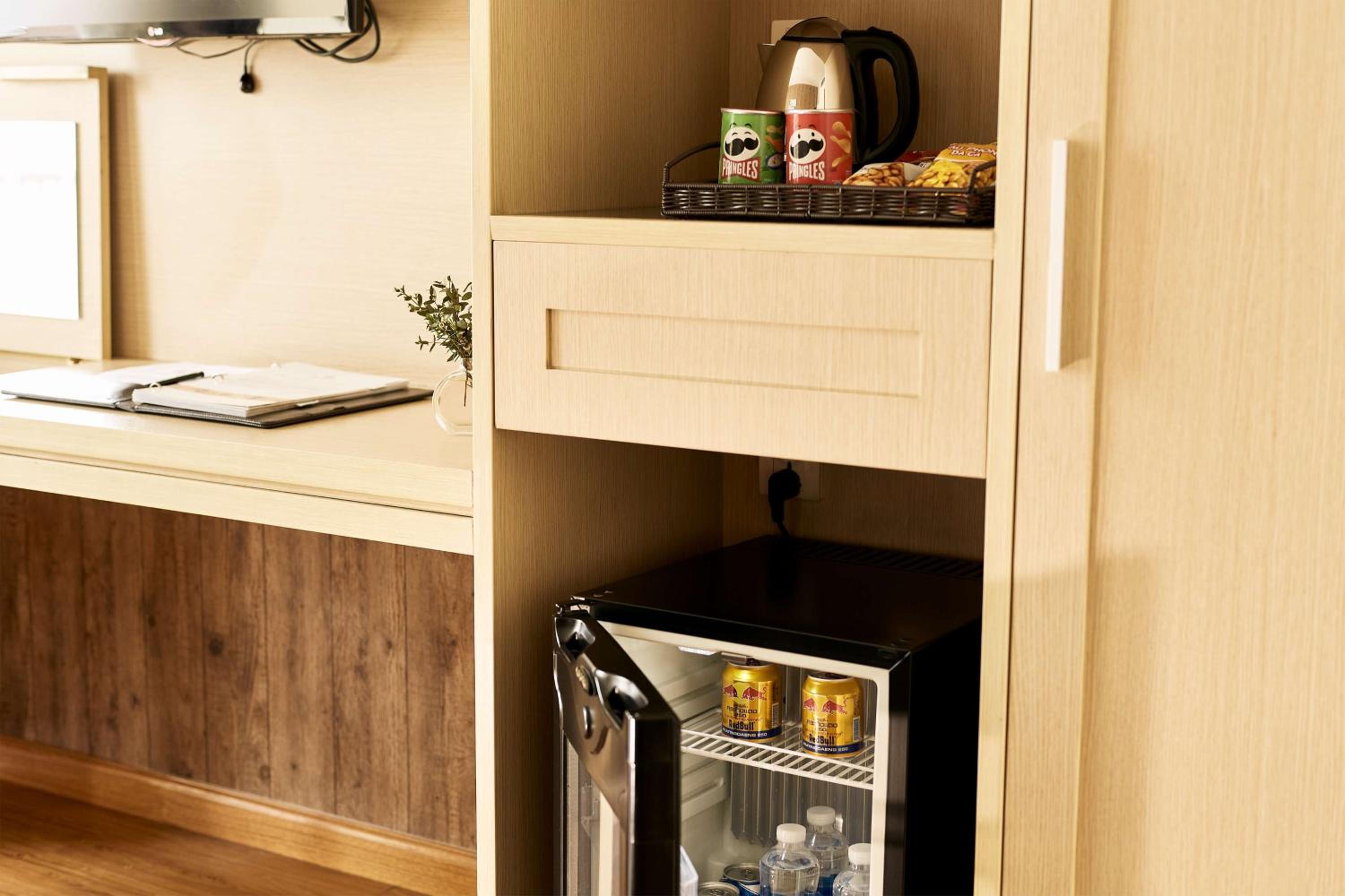 Premier Deluxe Balcony Double Room