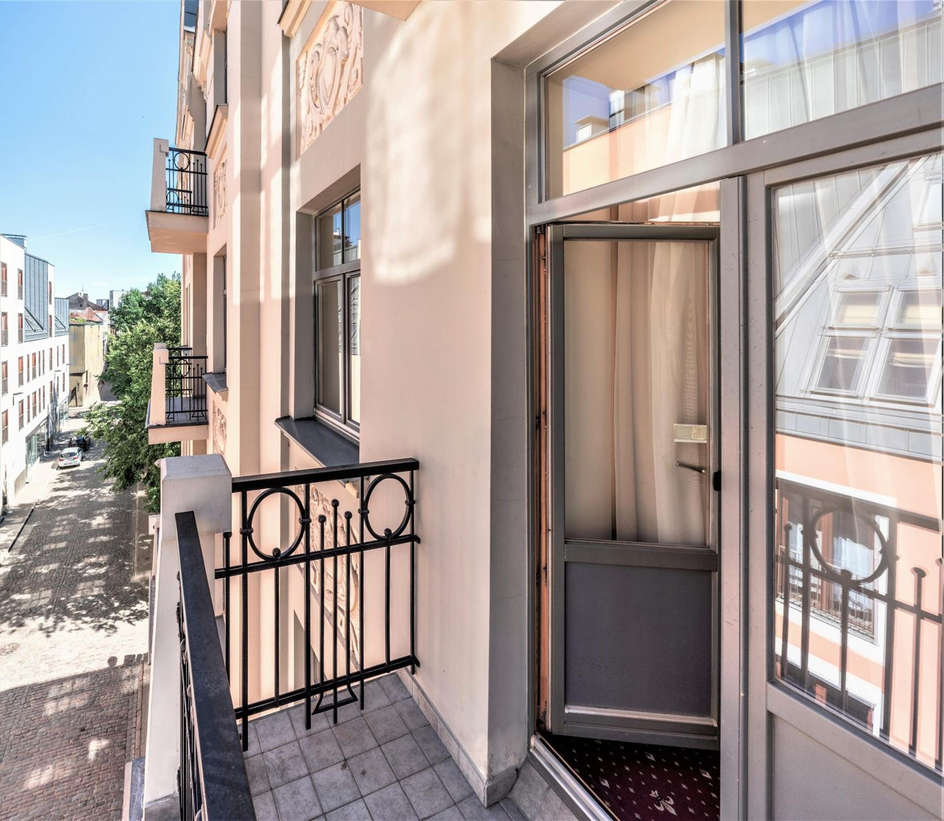 Superior Double Room with Balcony