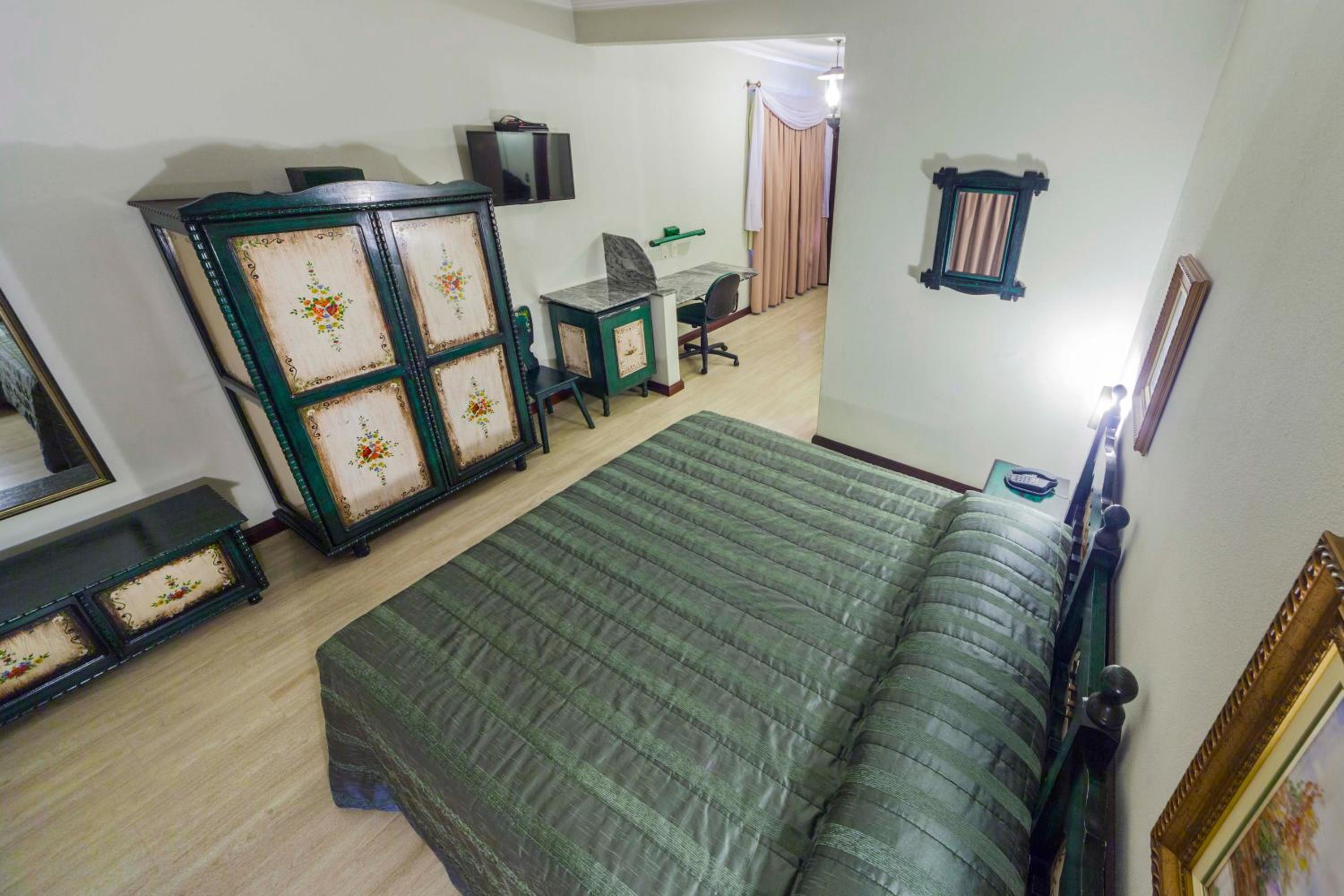 Deluxe Double Room with Double Bed