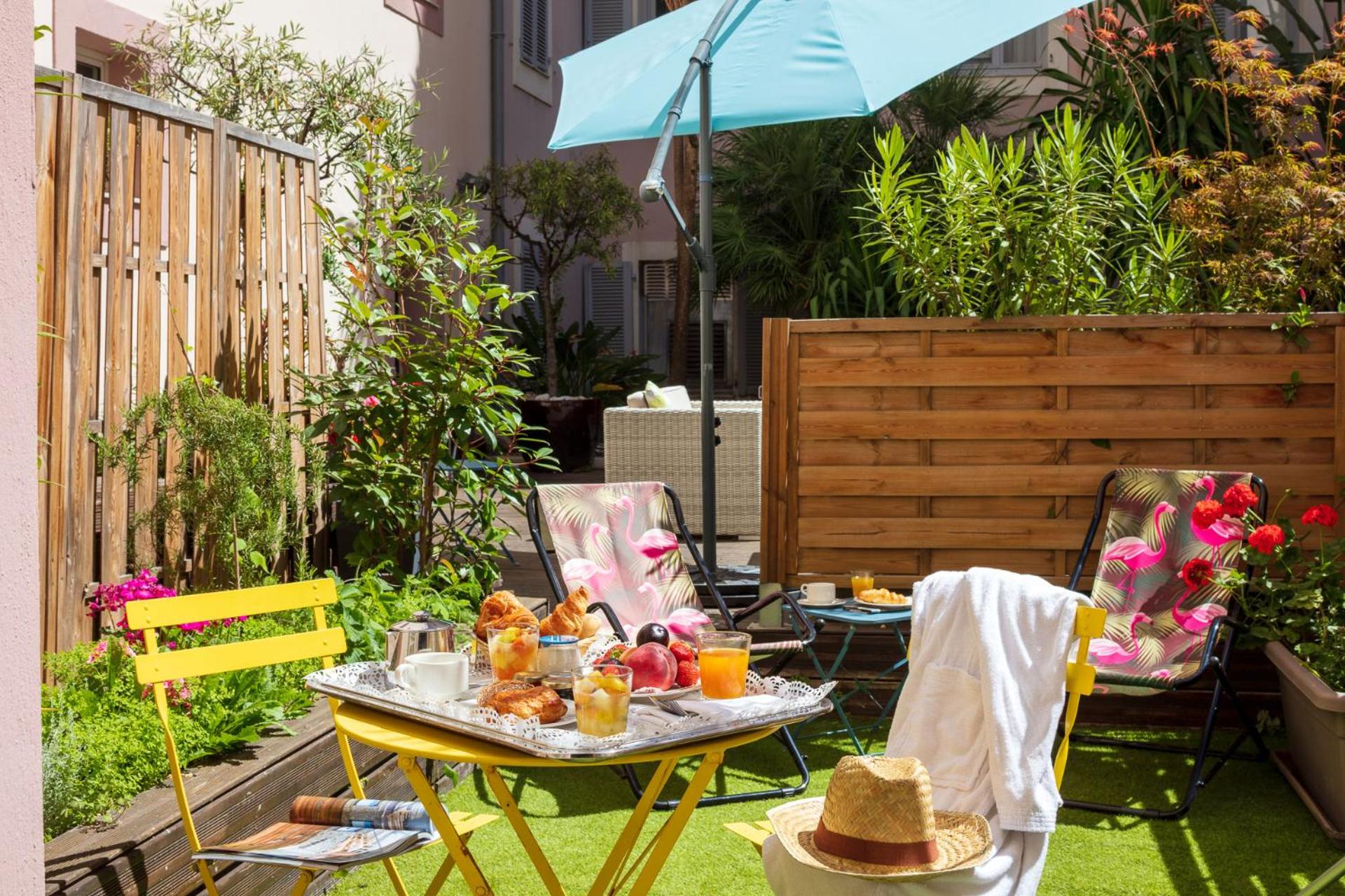 Deluxe Room with Terrace